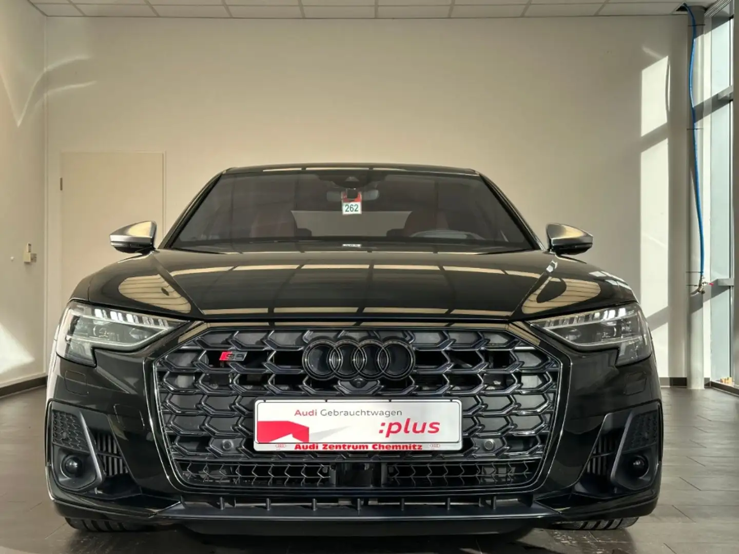 Audi S8 TFSI qu. tiptr. STHZG+DIGI MATRX+PANO+HEAD Schwarz - 2