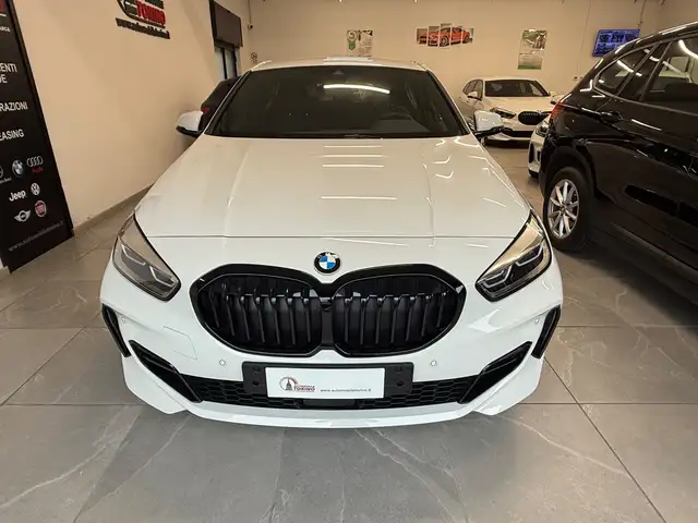 BMW 1 Series view 2