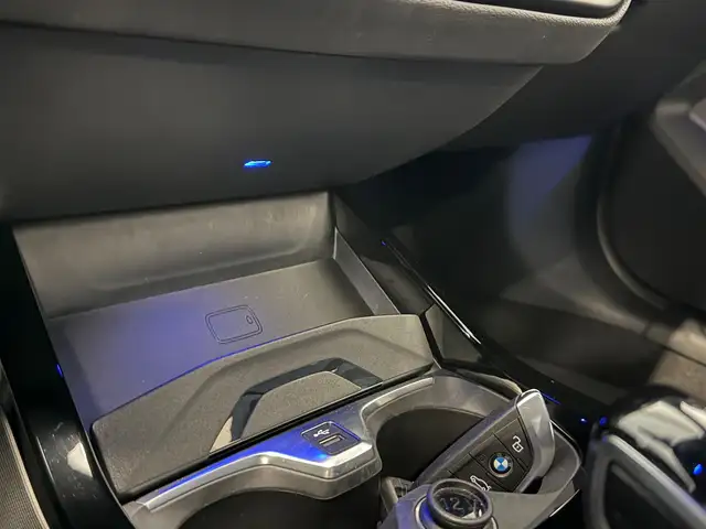 BMW 1 Series view 17