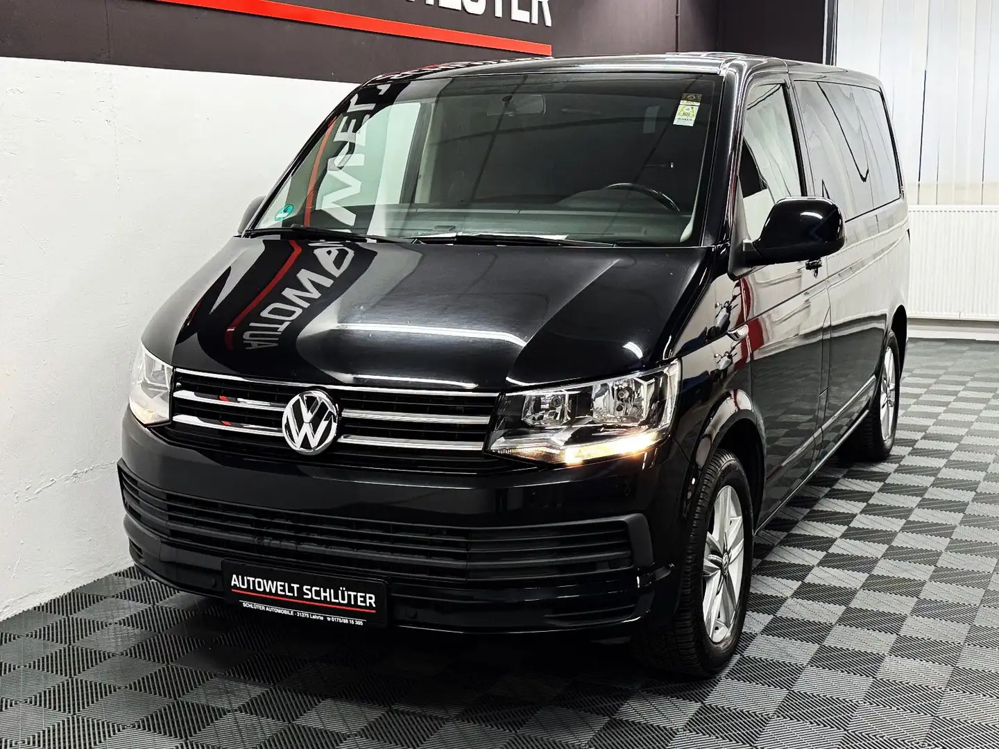 Volkswagen T6 Multivan T6 2.0 TDI Multivan*1-Hand*65.000 Km*Climatronic Schwarz - 1