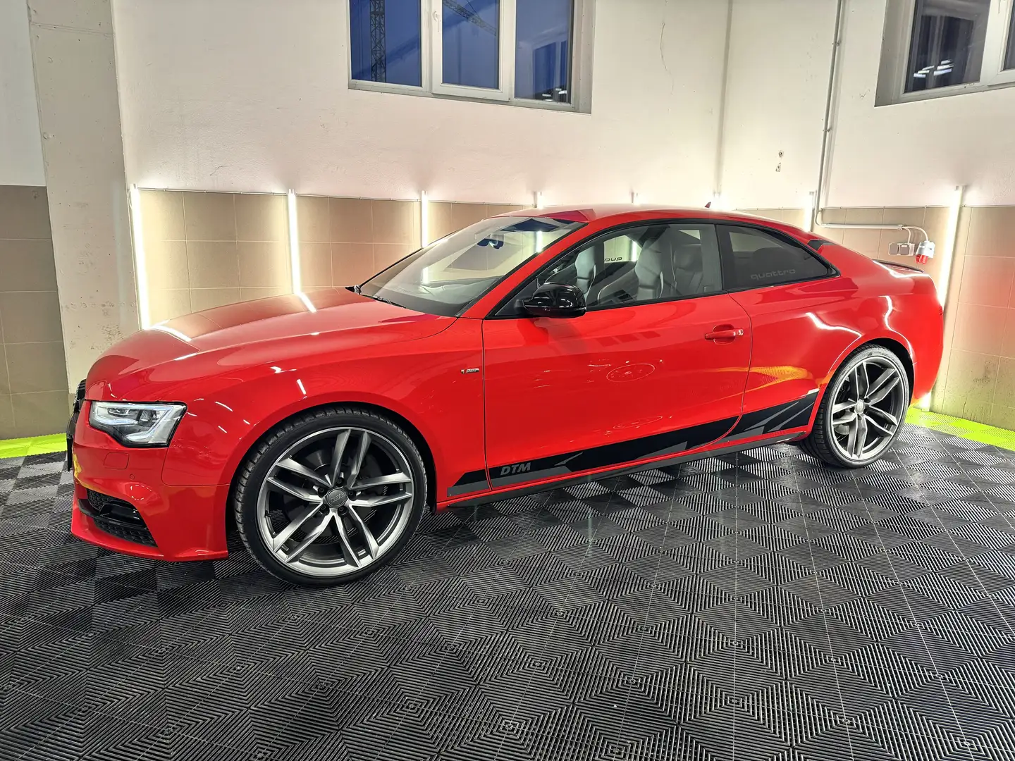 Audi A5 3.0 TDI quattro DTM-Edition/1of50/Schalensitze/B&O Rot - 2