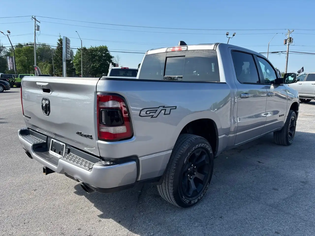 RAM 1500 снимка RAM 1500