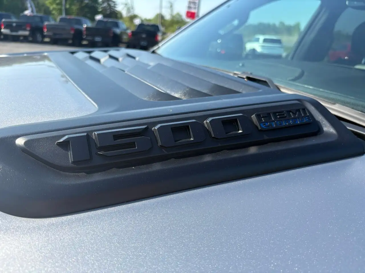 RAM 1500 снимка RAM 1500