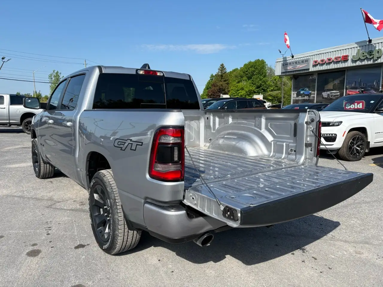 RAM 1500 снимка RAM 1500