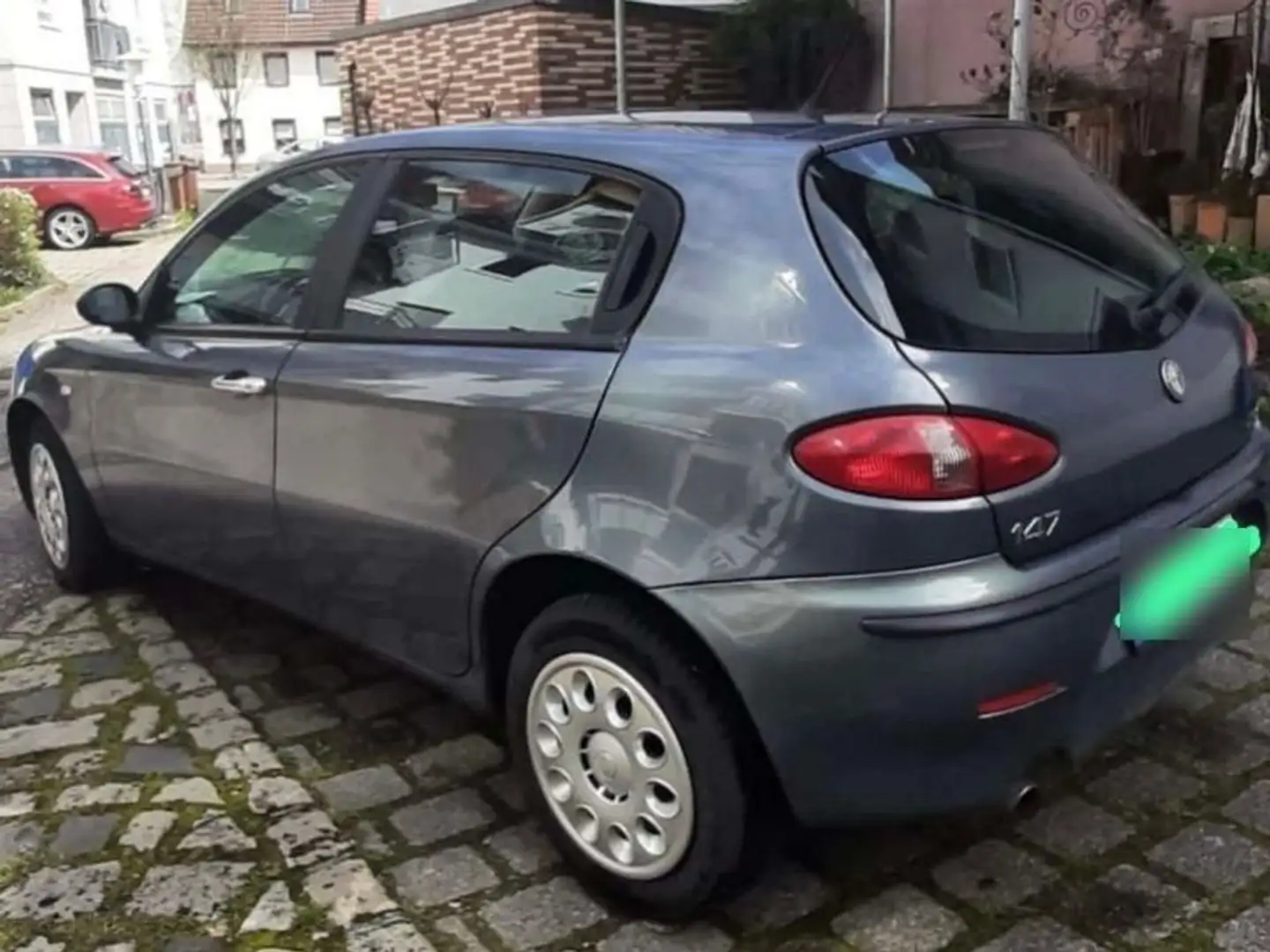 Alfa Romeo 147 147 1.9 JTD 16V Distinctive - 2