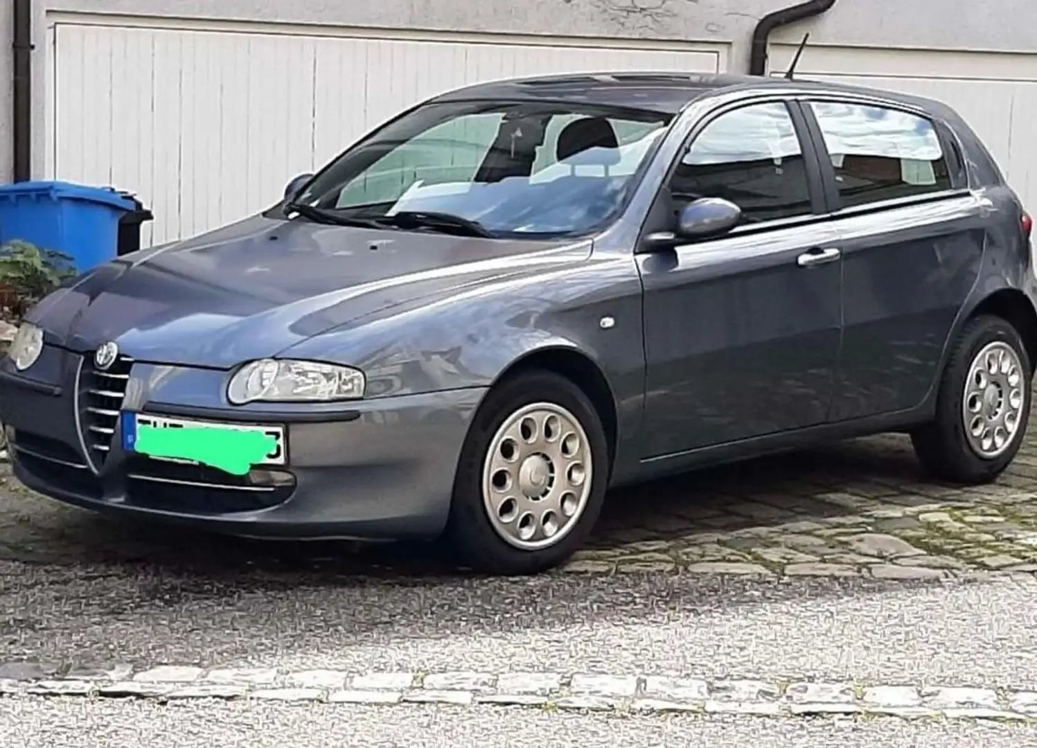 Alfa Romeo 147 147 1.9 JTD 16V Distinctive - 1