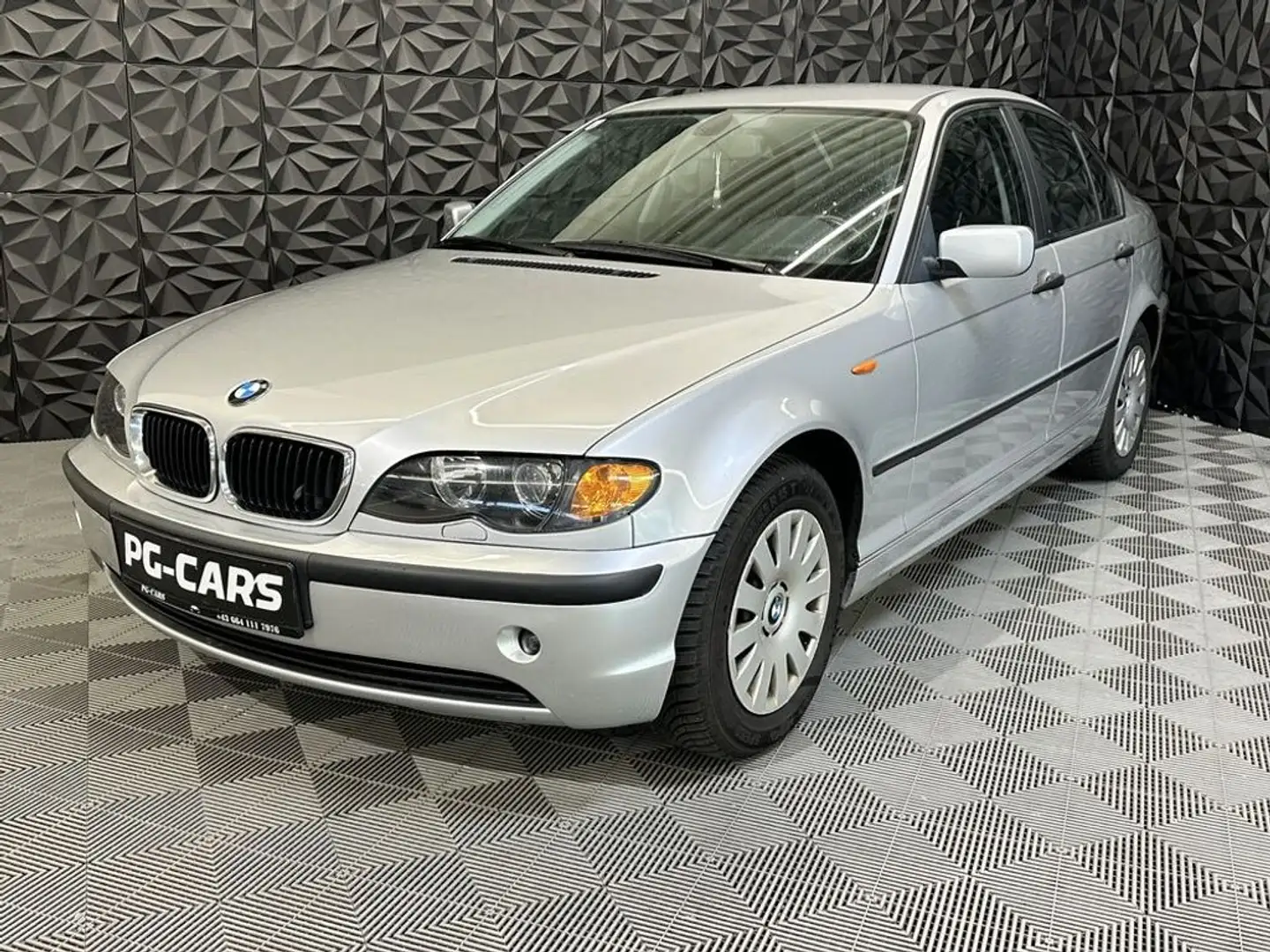 BMW 316 i Österreich-Paket Aut.6.2026 Pickerl Silber - 2