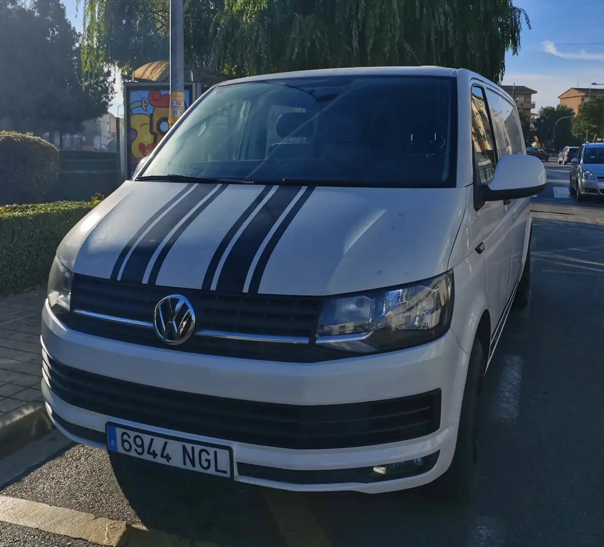 Volkswagen T6 Transporter - 2