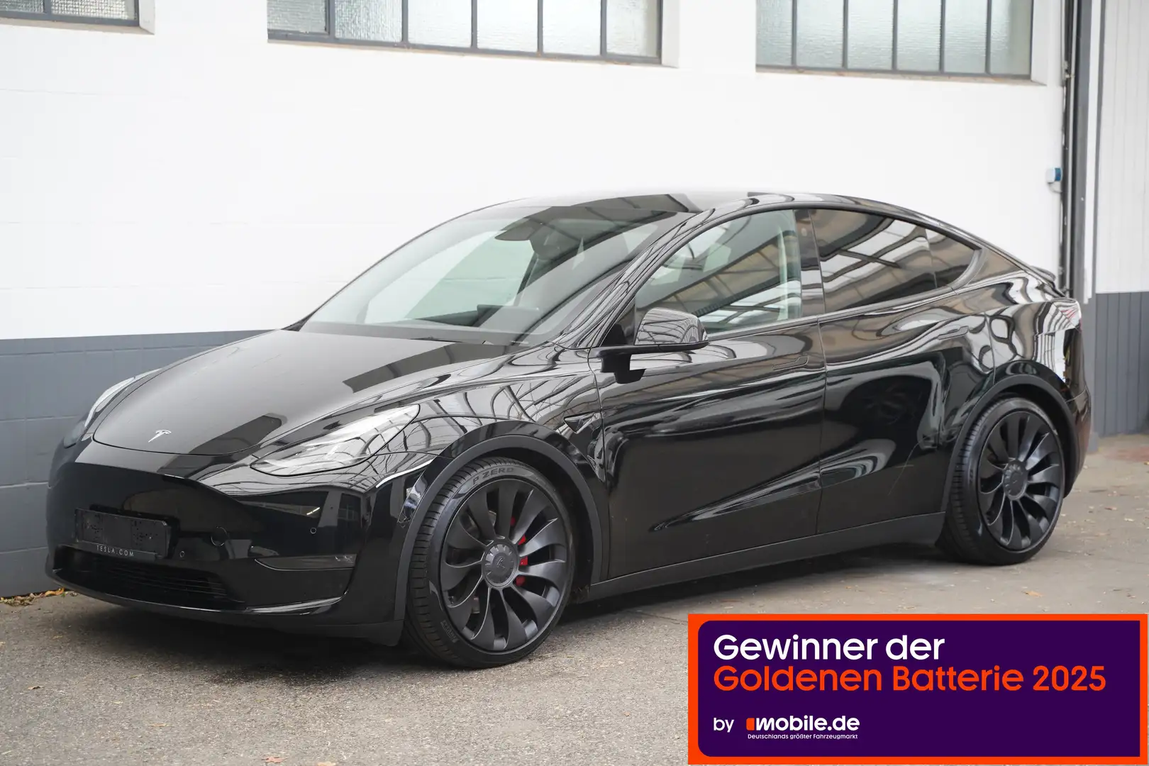 Tesla Model Y Model Y Performance *Mwst. ausweisbar* Zwart - 1