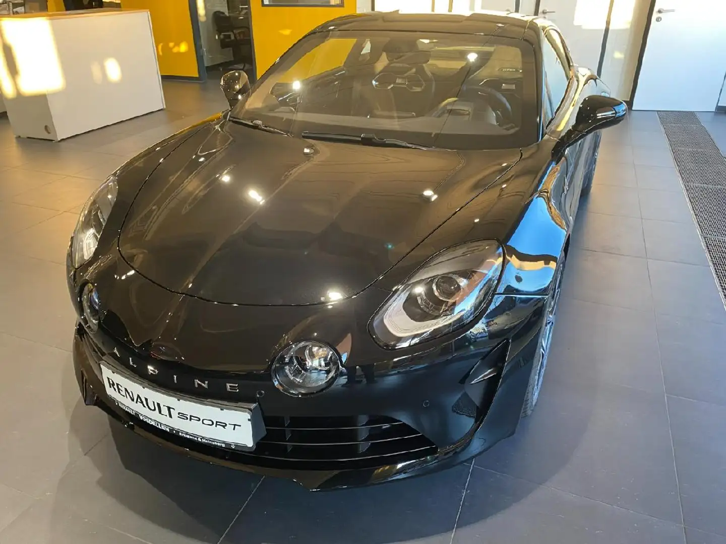 Alpine A110 Pure - 2