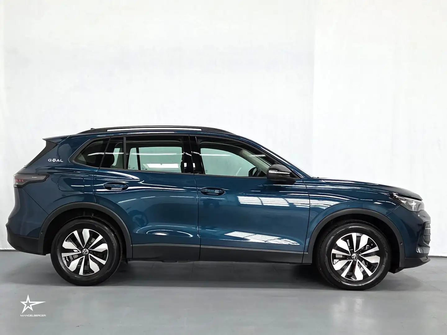 Volkswagen Tiguan 2.0 TDI SCR  DSG ** IQ Light ACC AHK 360°Kamera H Blau - 2