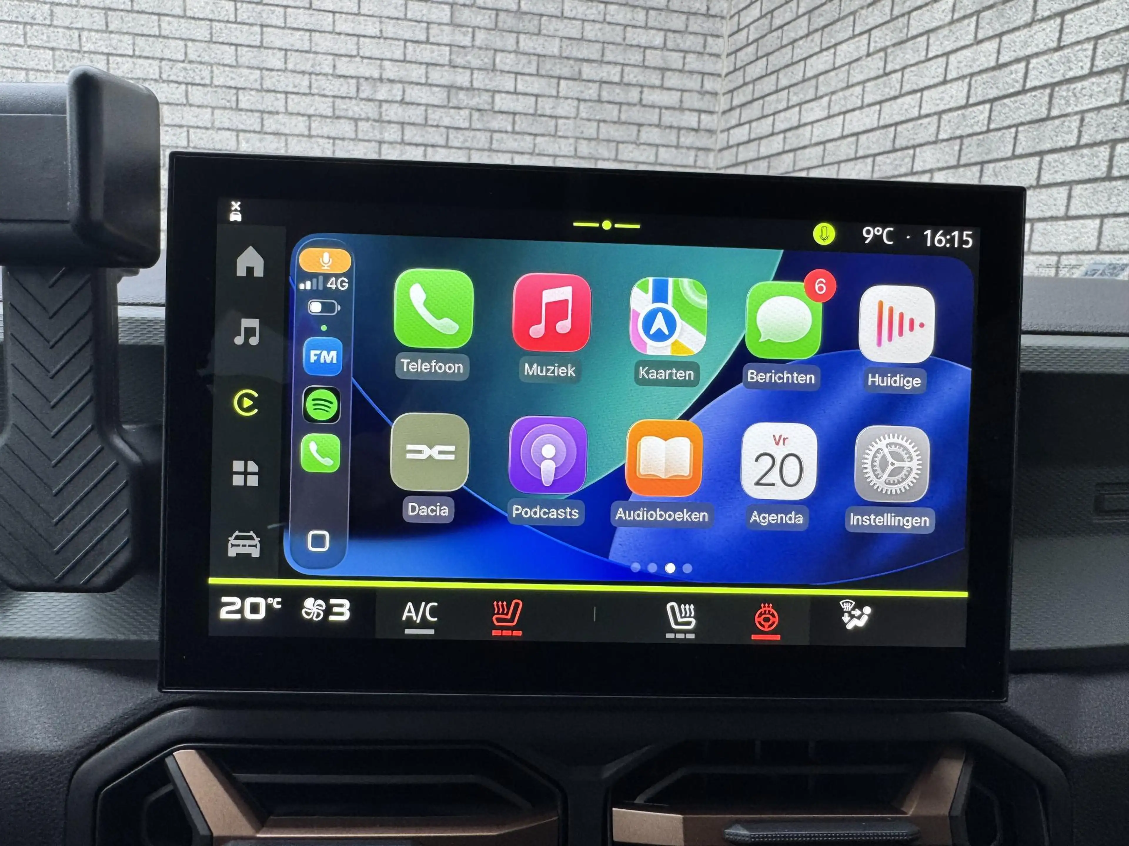 Dacia Duster 1.6 Hybrid 140 Extreme | Pack Winter | Pack Assist — photo 36