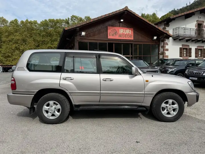 Toyota Land Cruiser 100 HDJ 4.2 TD VX 2004
