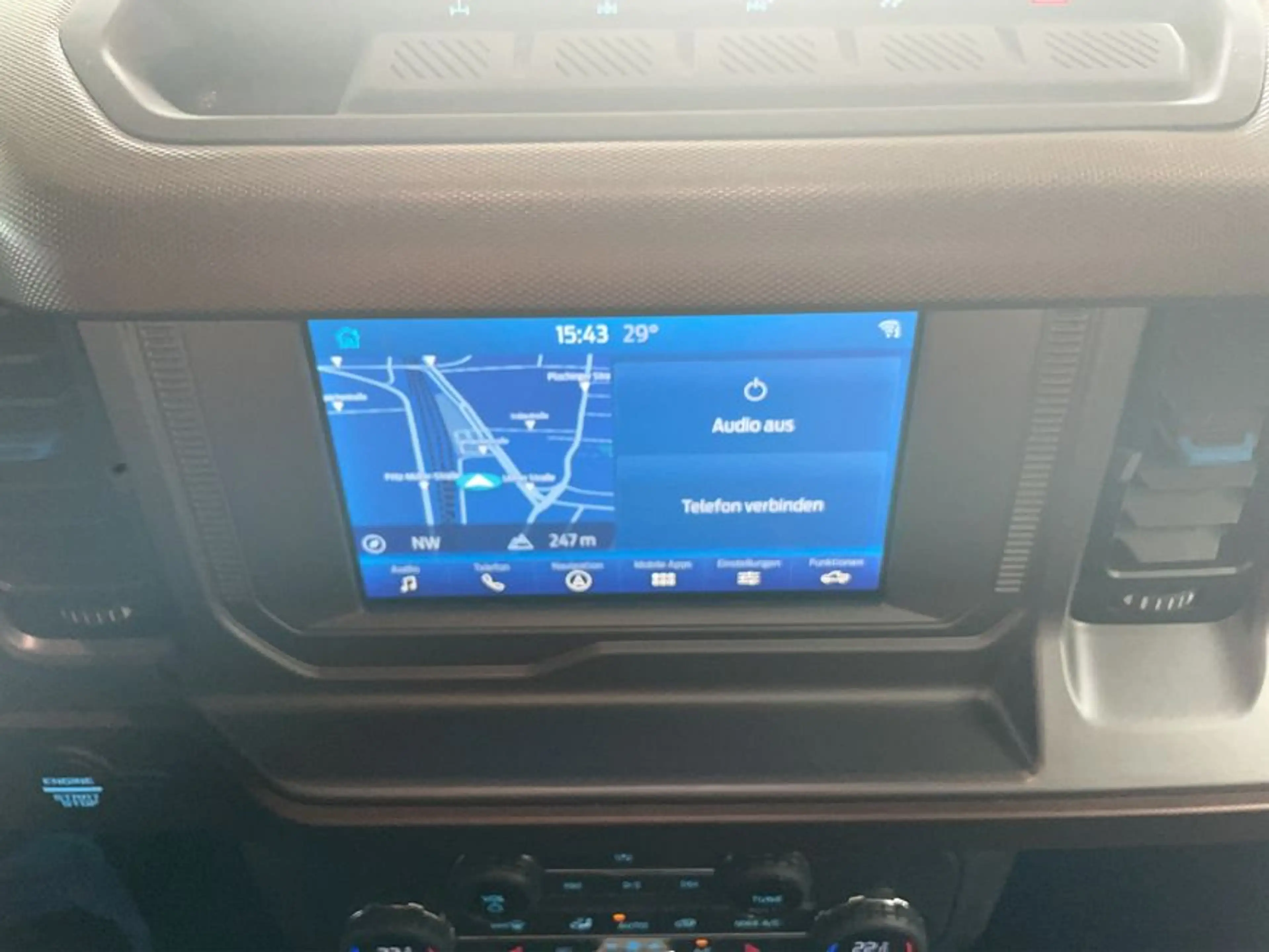 Ford Bronco 2,7 T 4 trg Cabrio Outerbanks 899,- Navi A — photo 14
