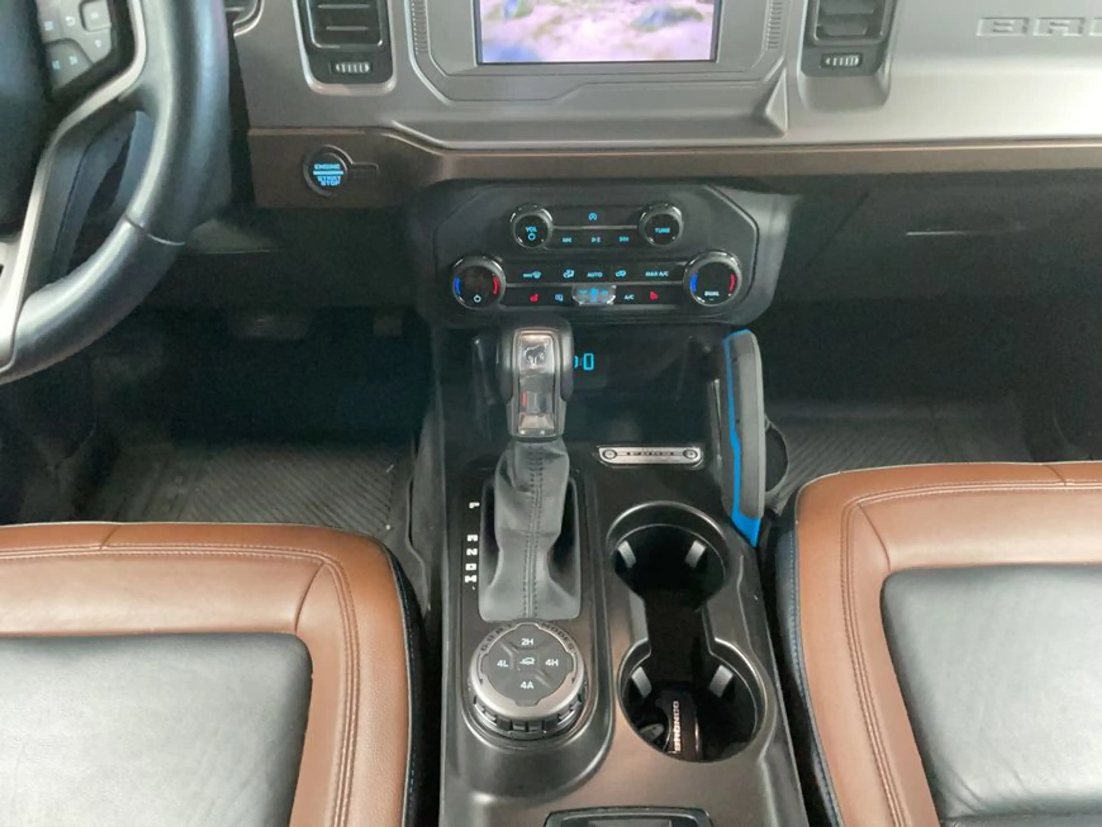 Ford Bronco 2,7 T 4 trg Cabrio Outerbanks 899,- Navi A — photo 13