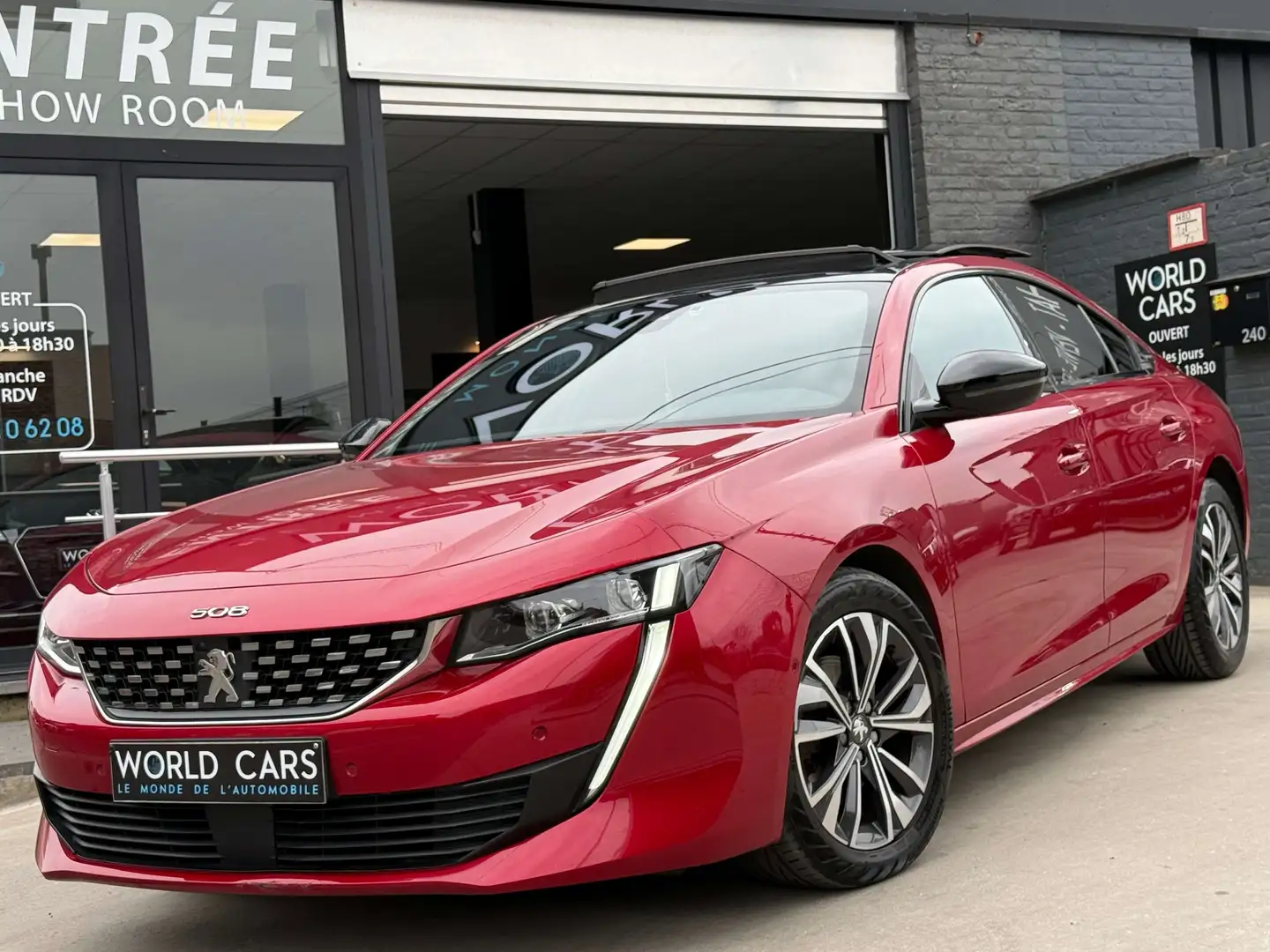 Peugeot 508 1.5 BlueHDi GT Line S /TOIT PANO /FOCAL /AUTO PIL. Noir - 1