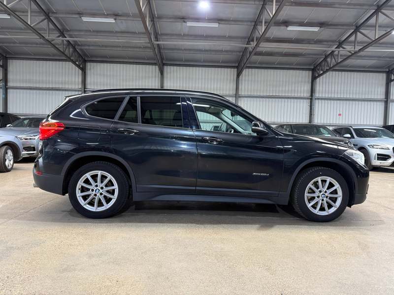 BMW X1 X1 2.0d xDrive20 — photo 8