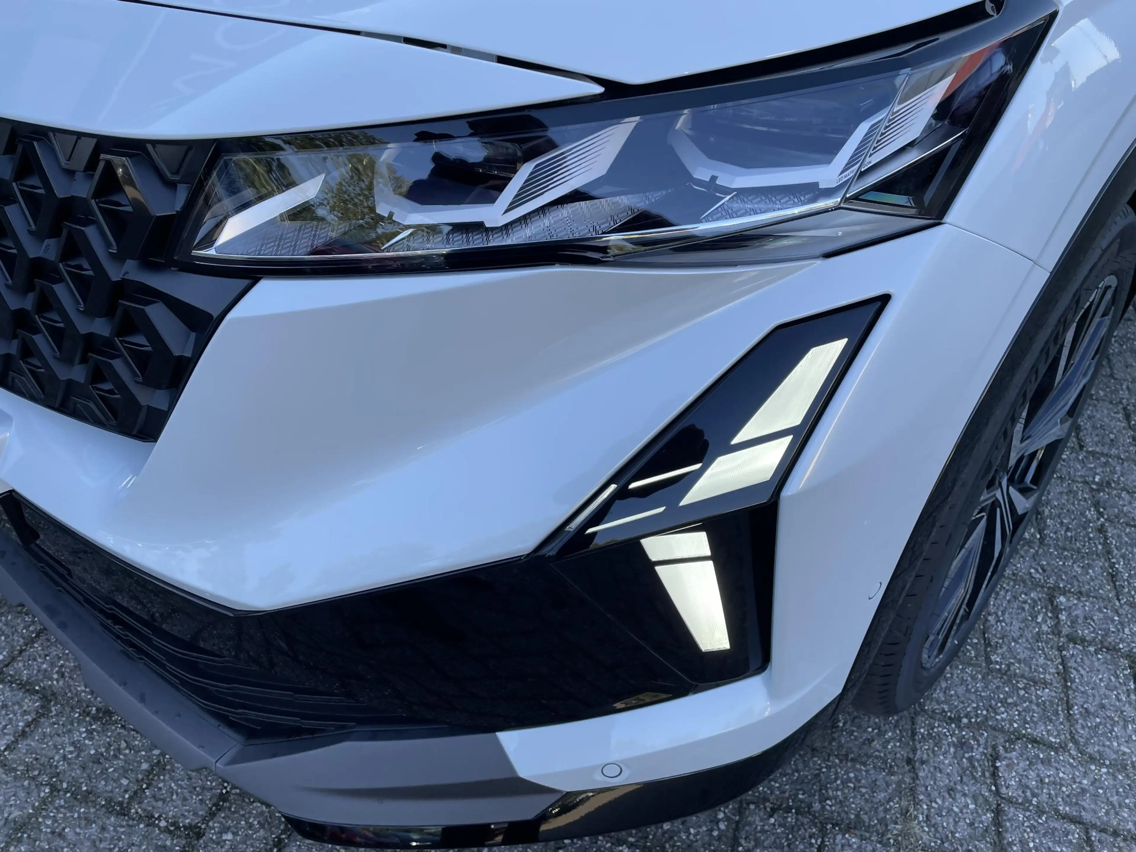 Renault Espace E-Tech full hybrid 200 iconic 7p. | Pack Vision | — photo 8