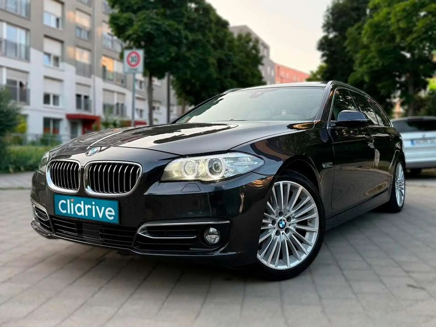 BMW 535 535dA Touring xDrive Negro - 2