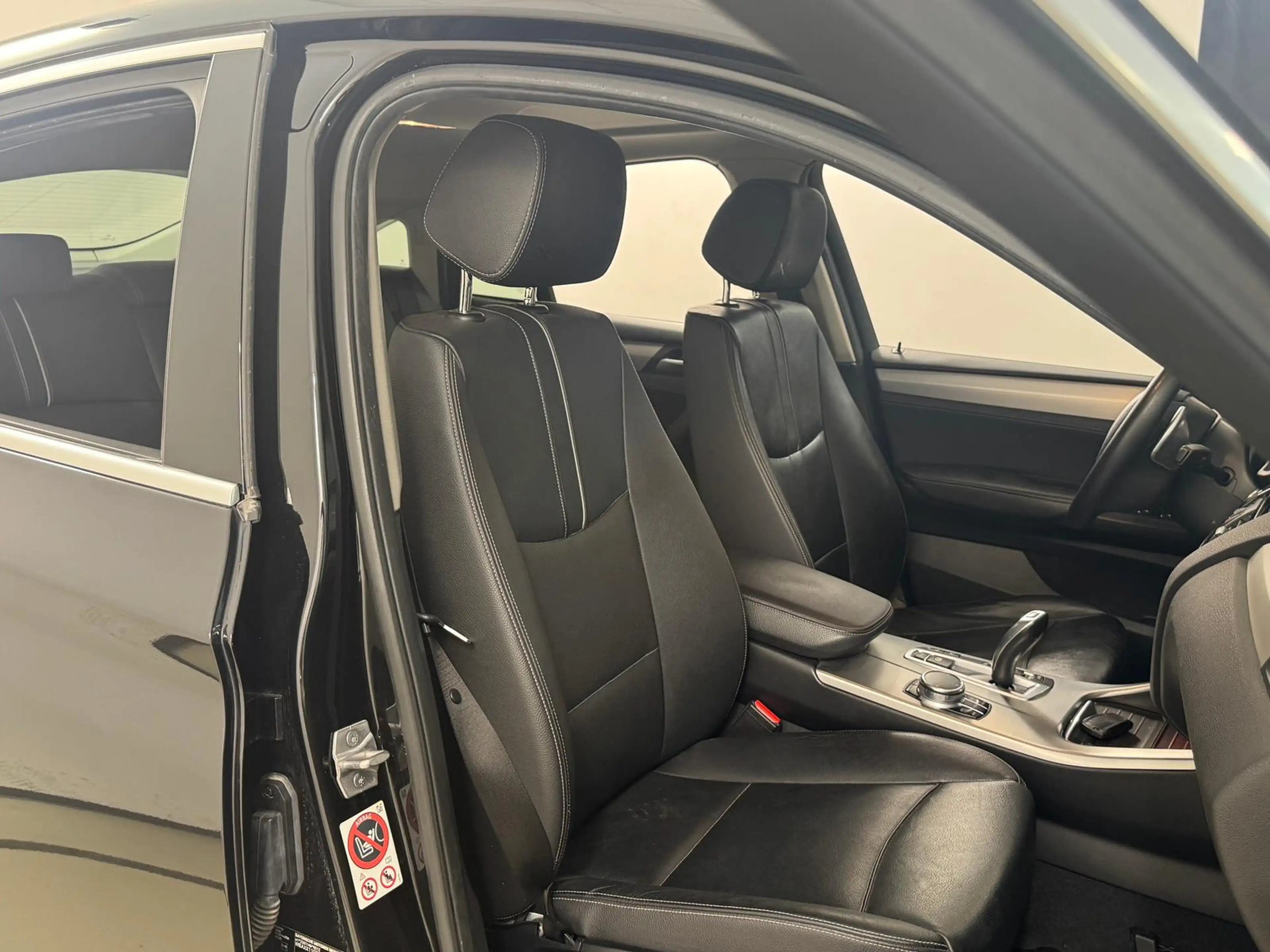 BMW X4 2.0 X-Line Xenon Navi Schiebedach AHK — photo 12