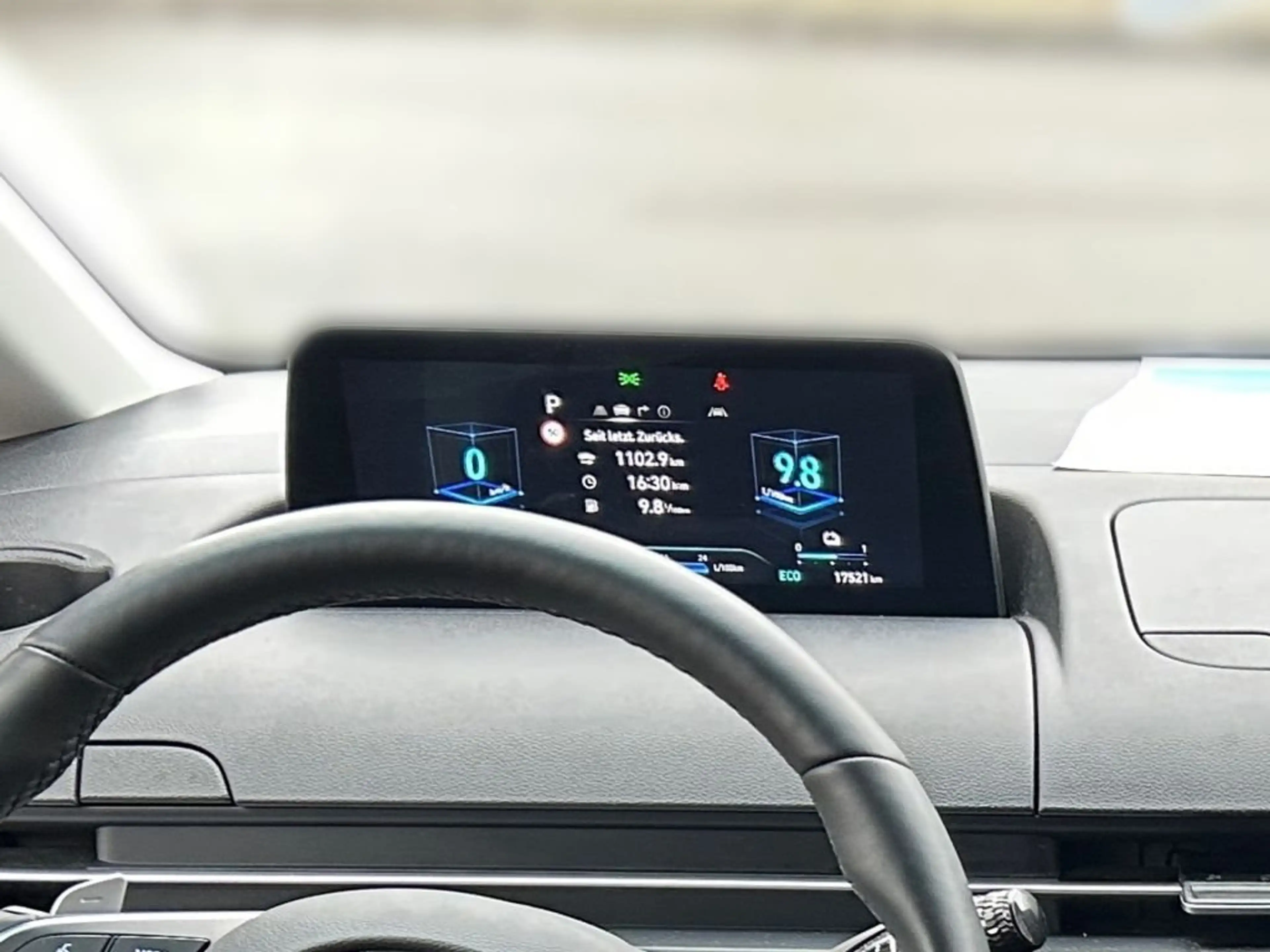 Hyundai STARIA 1.6 T-GDI HEV Trend — photo 11