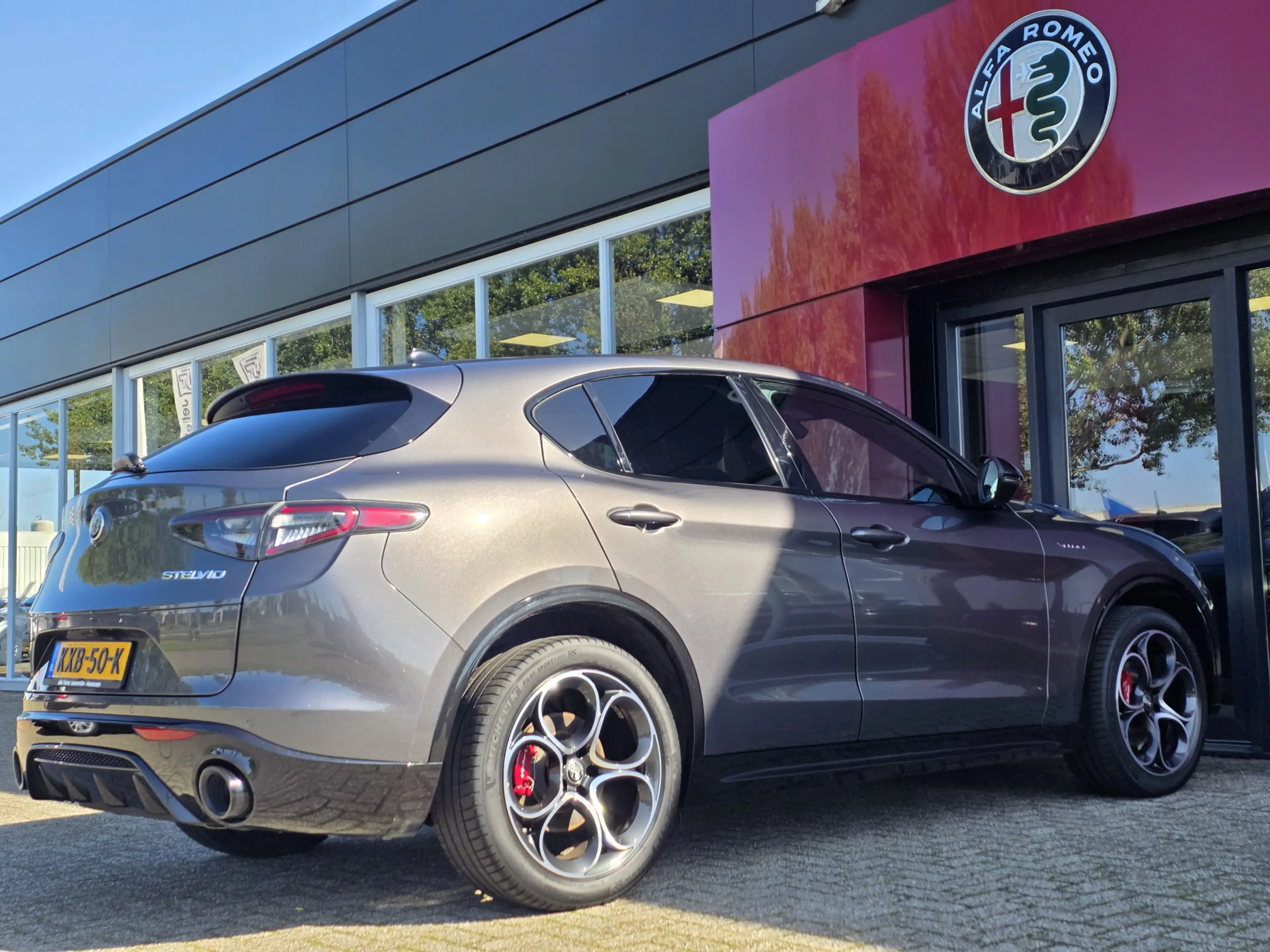Alfa Romeo Stelvio 2.0 T AWD Veloce | PackDrive Assist | 20" Velgen — photo 14