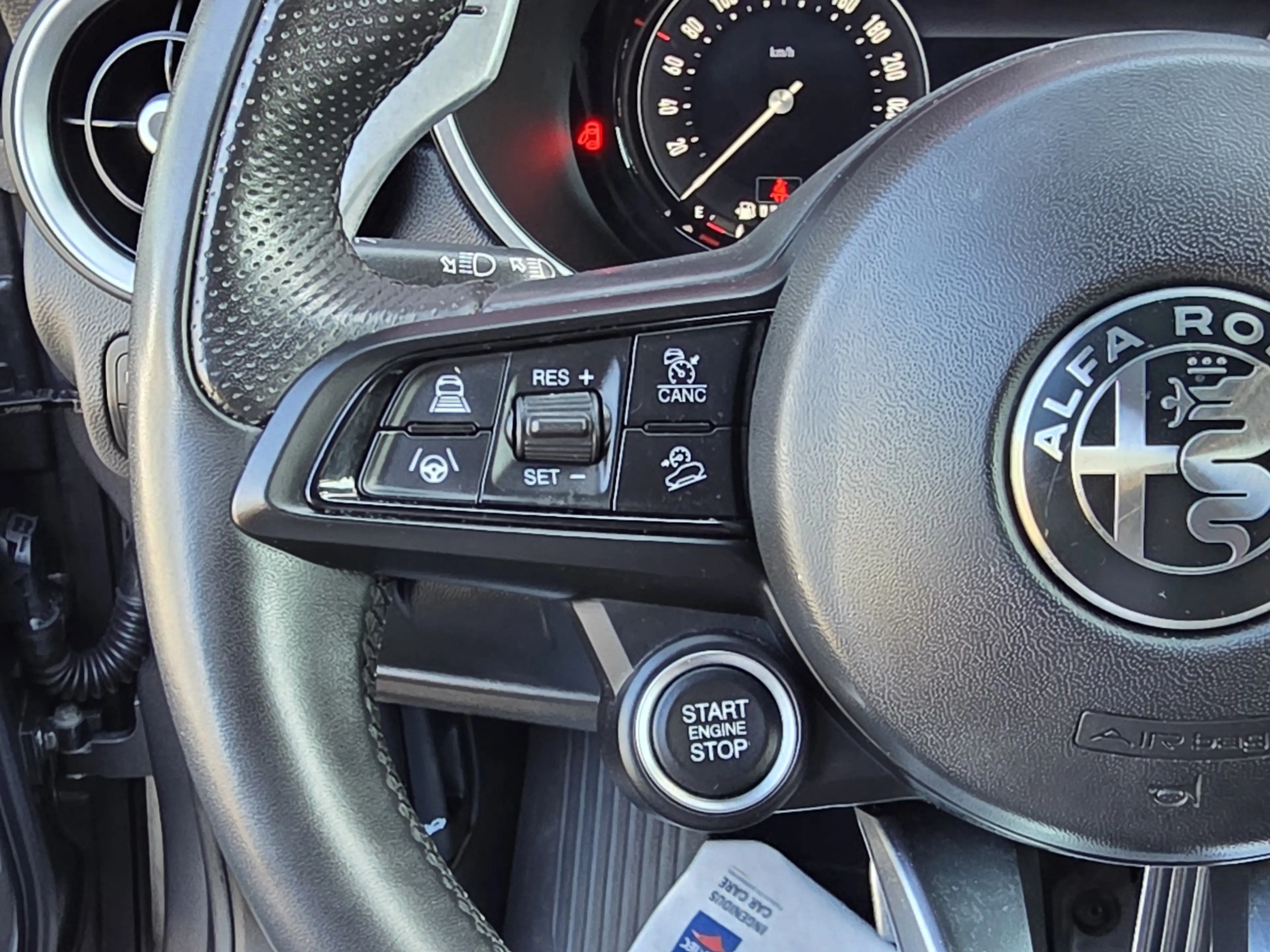 Alfa Romeo Stelvio 2.0 T AWD Veloce | PackDrive Assist | 20" Velgen — photo 8