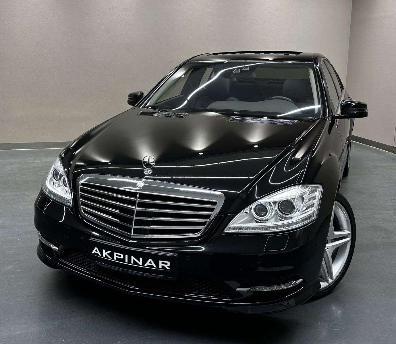 Mercedes-Benz S 500