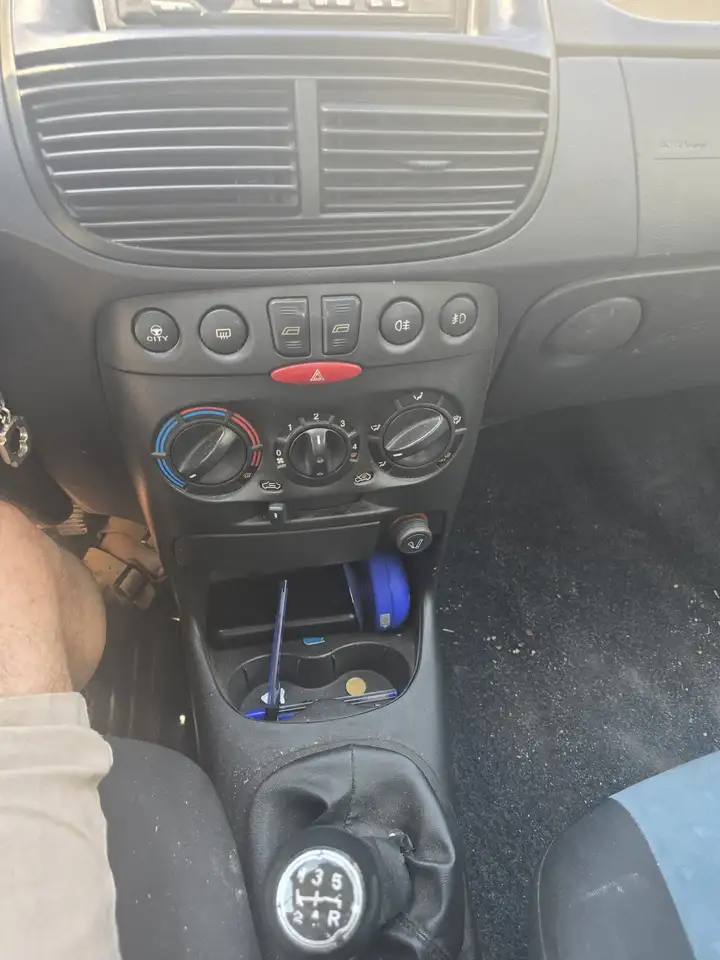 Fiat Punto 5p 1.2 16v SX 85cv, foto 9
