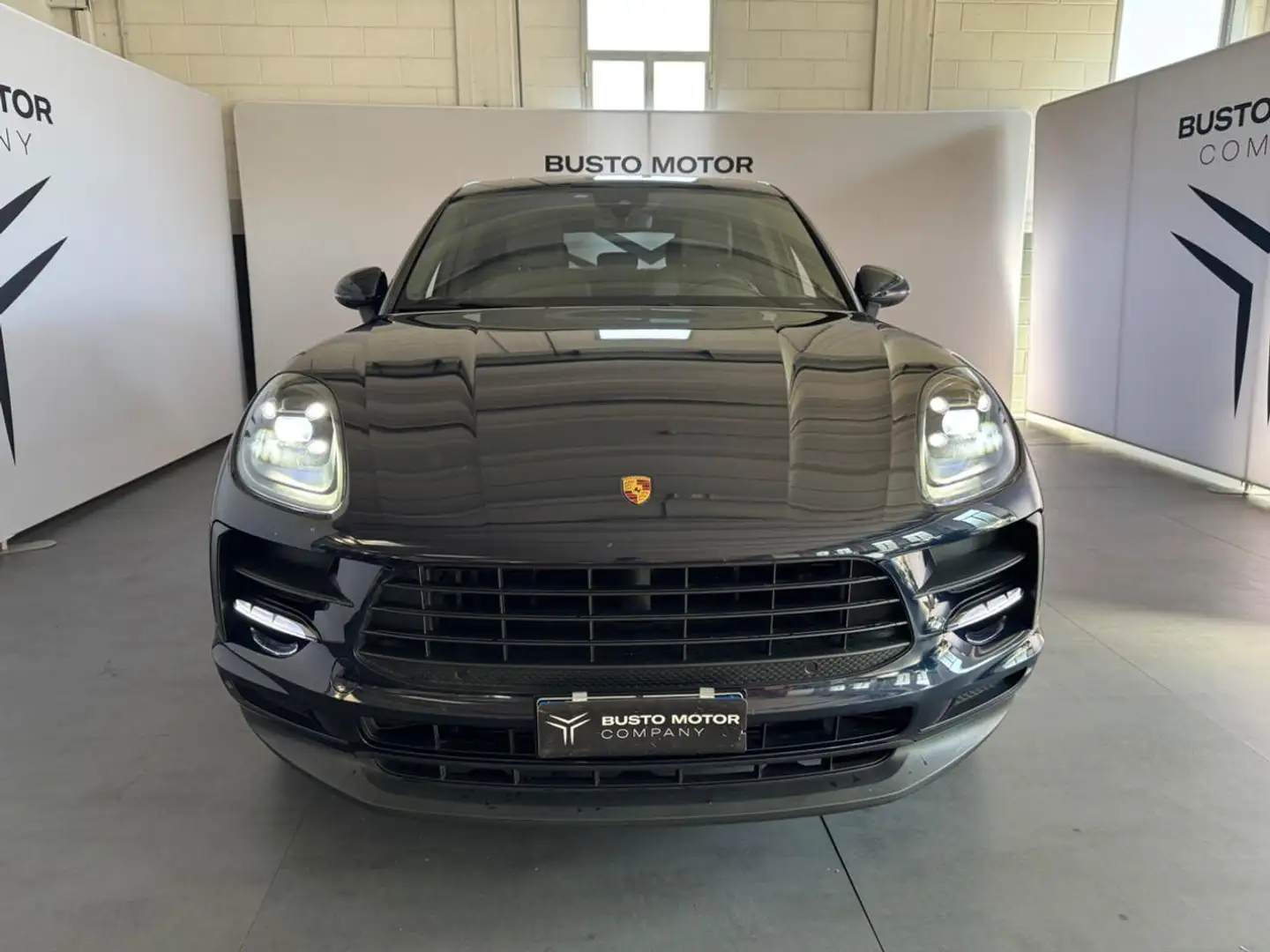 Porsche Macan 2.0 245 CV PDK Bleu - 2