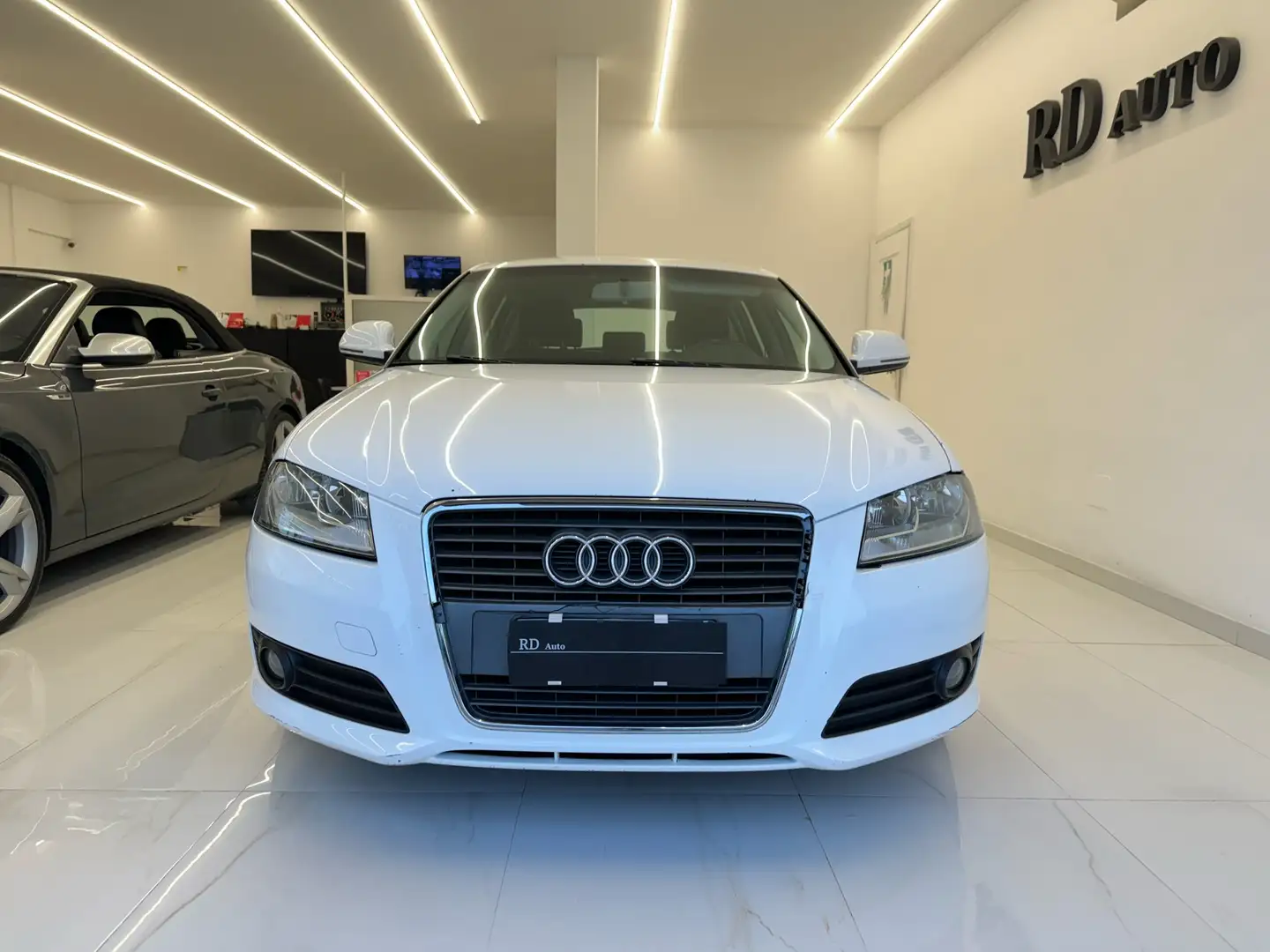 Audi A3 Sportback 1.4 tfsi 125cv Ambition Grigio - 2