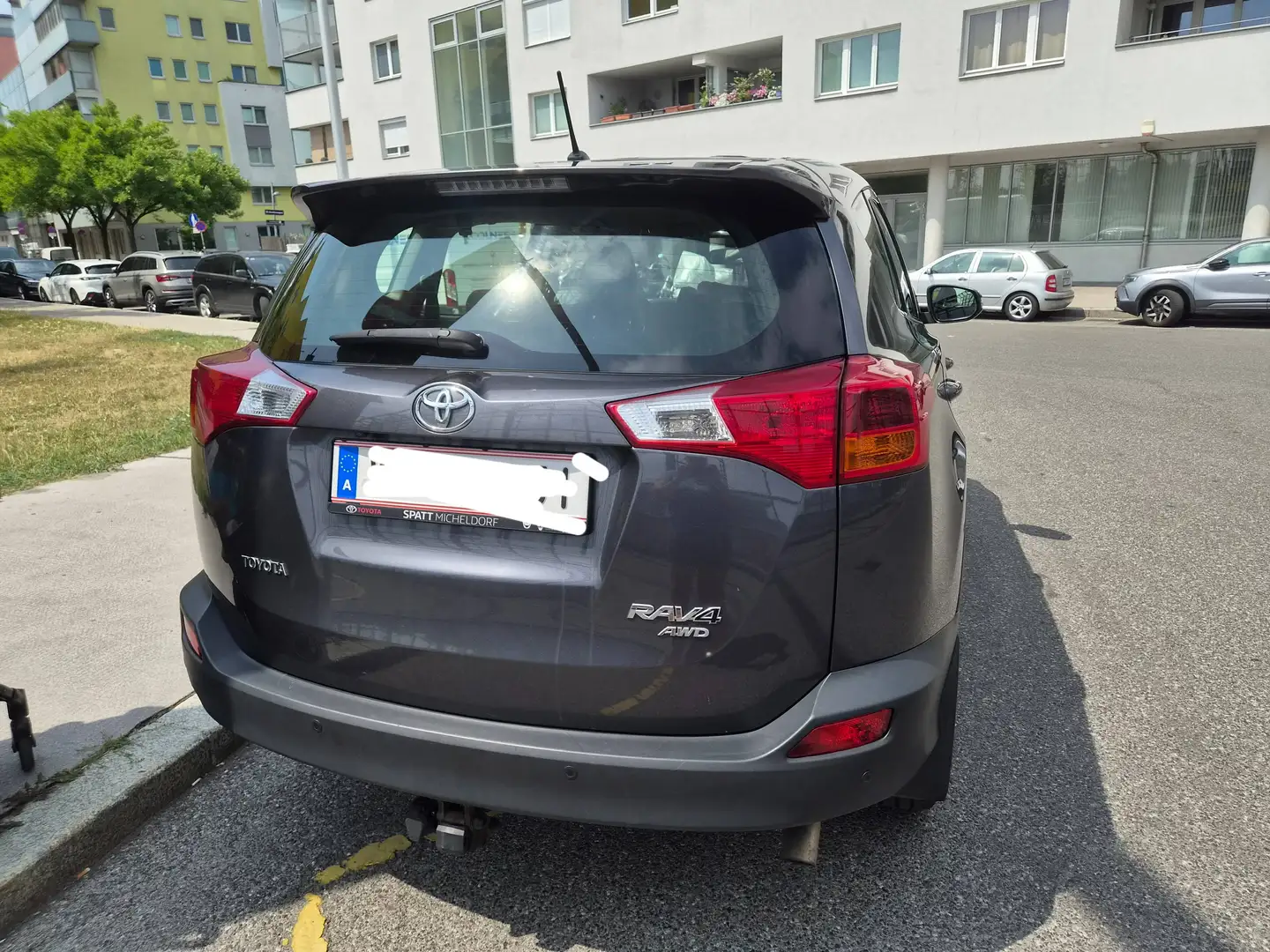 Toyota RAV4 RAV4 2,2 D-4D Elegance 4WD Elegance Silber - 2