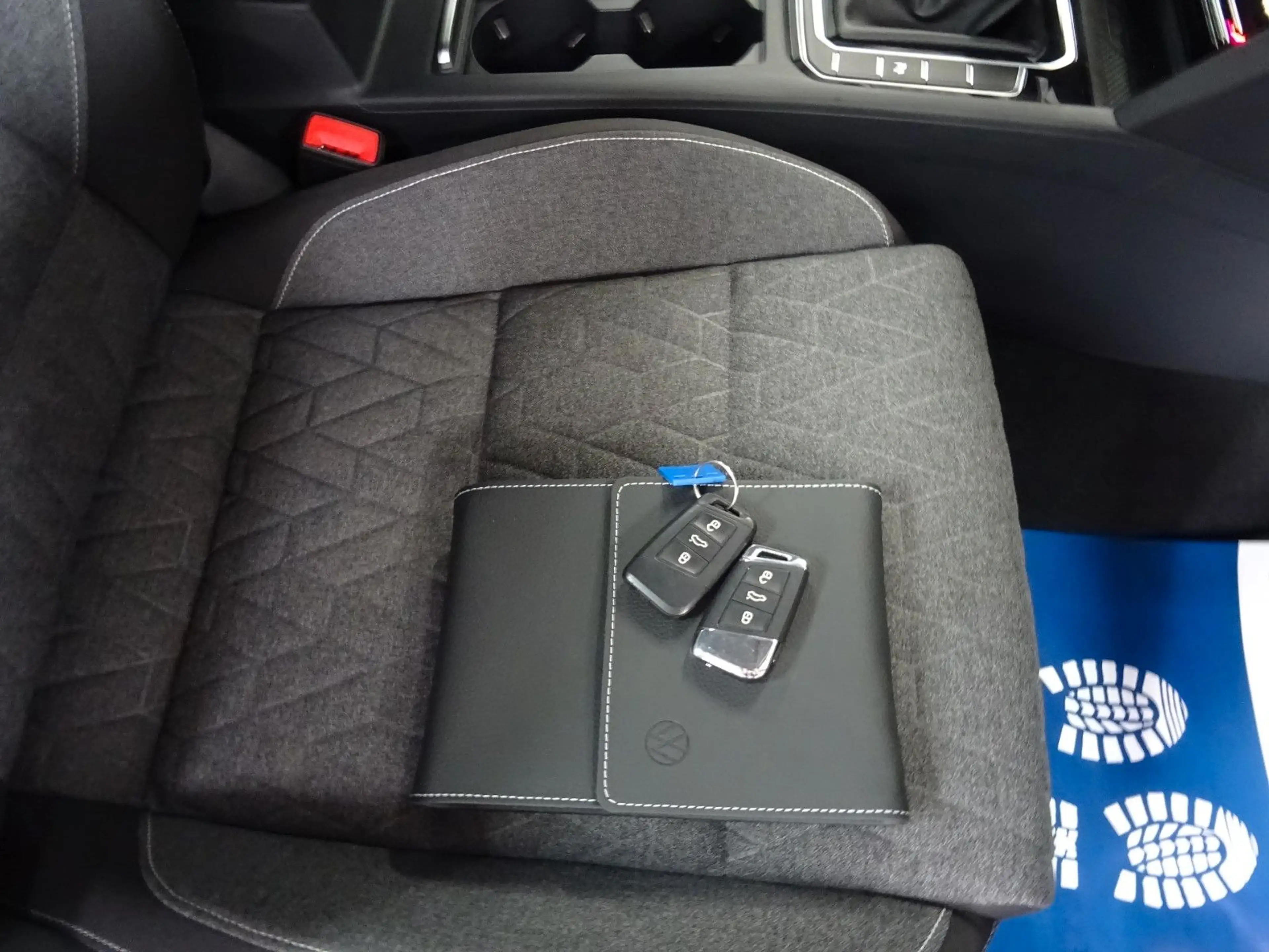 Volkswagen Passat Variant PASSAT 2.0 TDI CL.*DIGITAL*AHK*ACC*CAM*MASSAGE* — photo 14