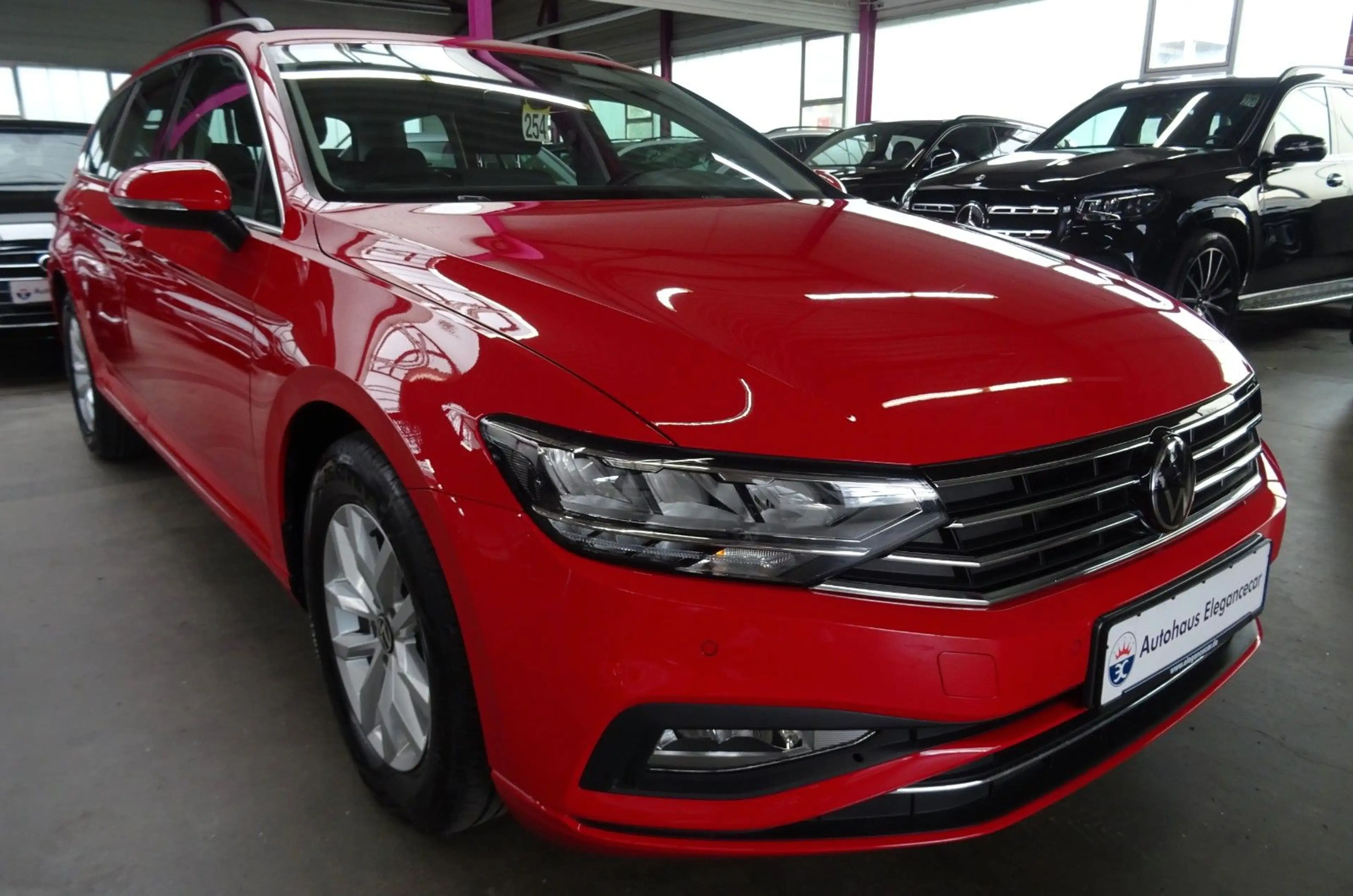 Volkswagen Passat Variant PASSAT 2.0 TDI CL.*DIGITAL*AHK*ACC*CAM*MASSAGE* — photo 4