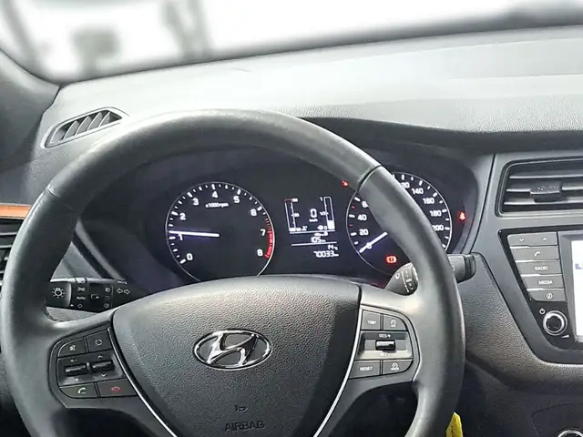 Hyundai I20 view 12