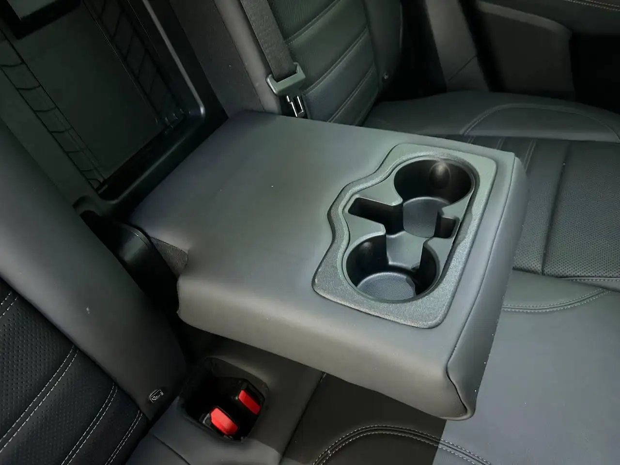 Alfa Romeo Tonale 2025 — фото 16
