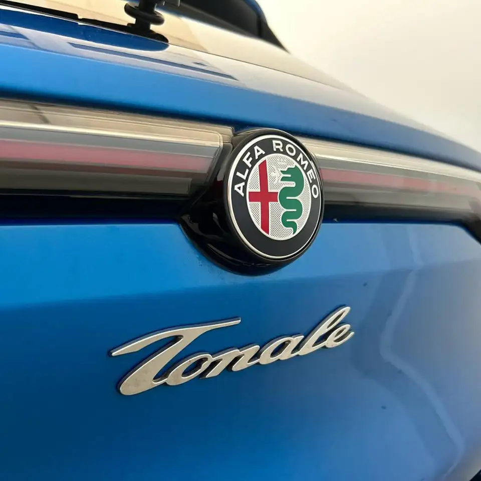 Alfa Romeo Tonale 2025 — фото 38