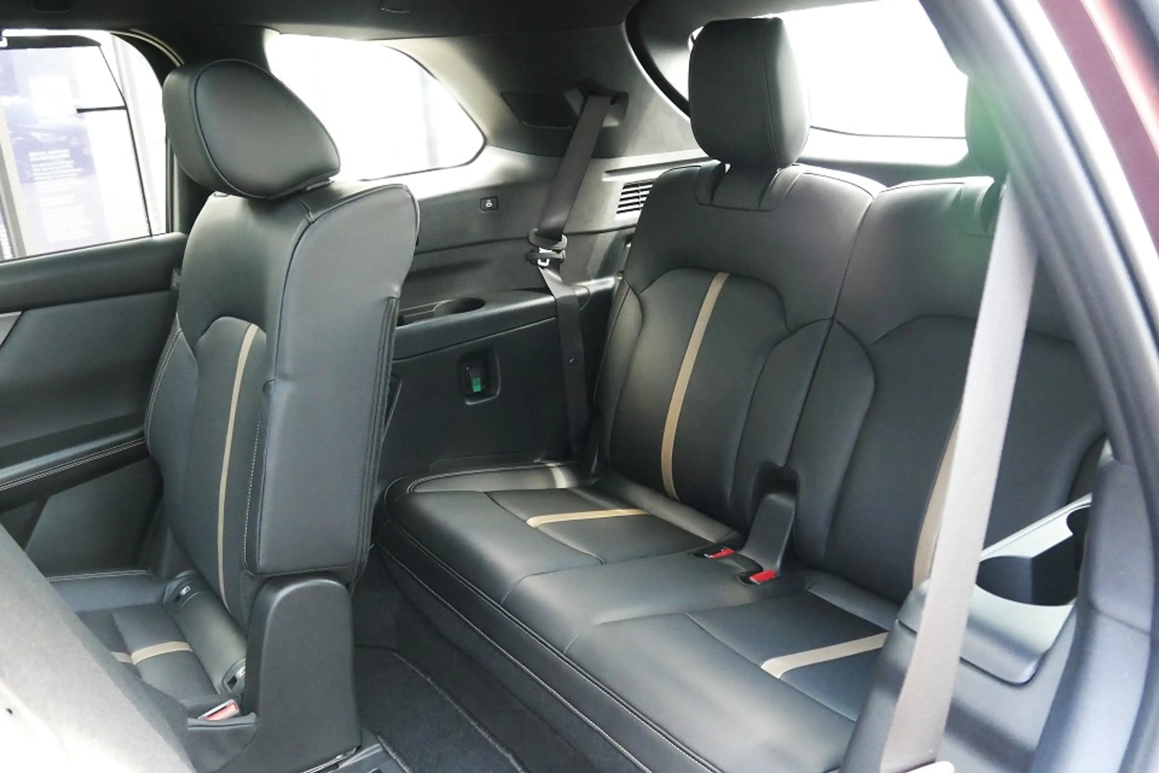 Mazda CX-80 3.3L e-SKYACTIV D 254ps Homura Plus *7-Sitzer Pano — photo 9
