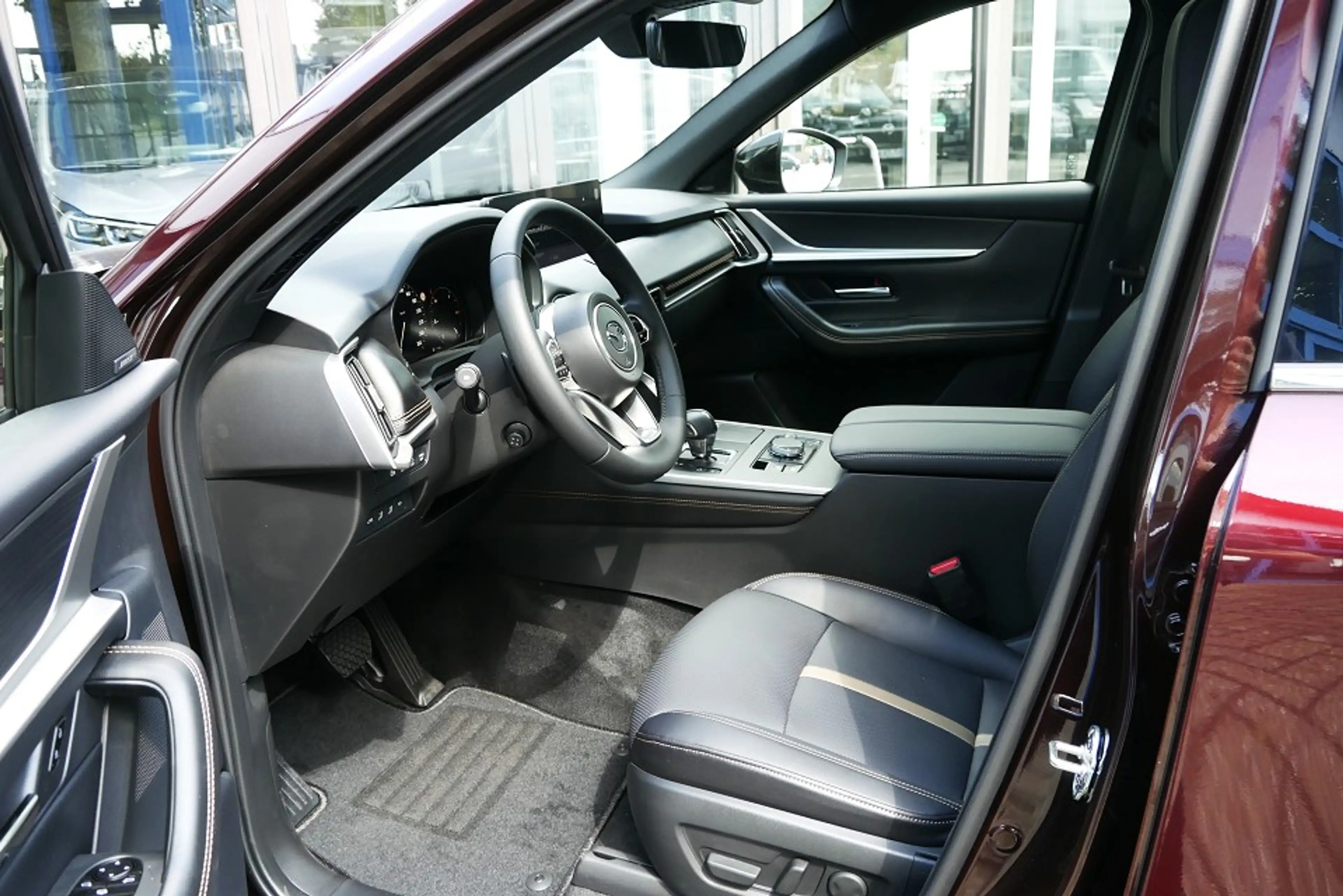 Mazda CX-80 3.3L e-SKYACTIV D 254ps Homura Plus *7-Sitzer Pano — photo 7