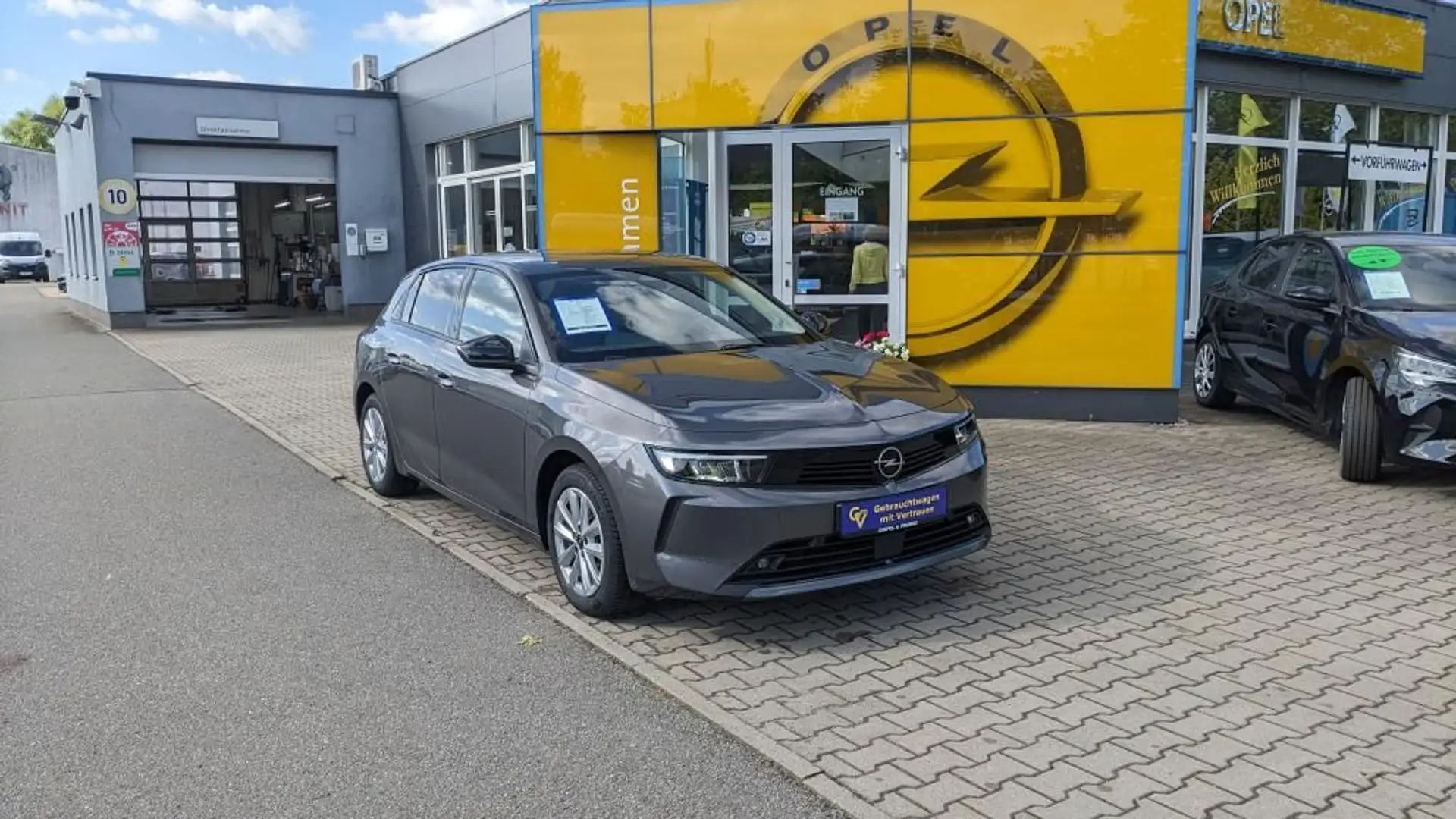 Opel Astra ASTRA OV5  1.2 Turbo 96 kW 130 PS Grau - 1