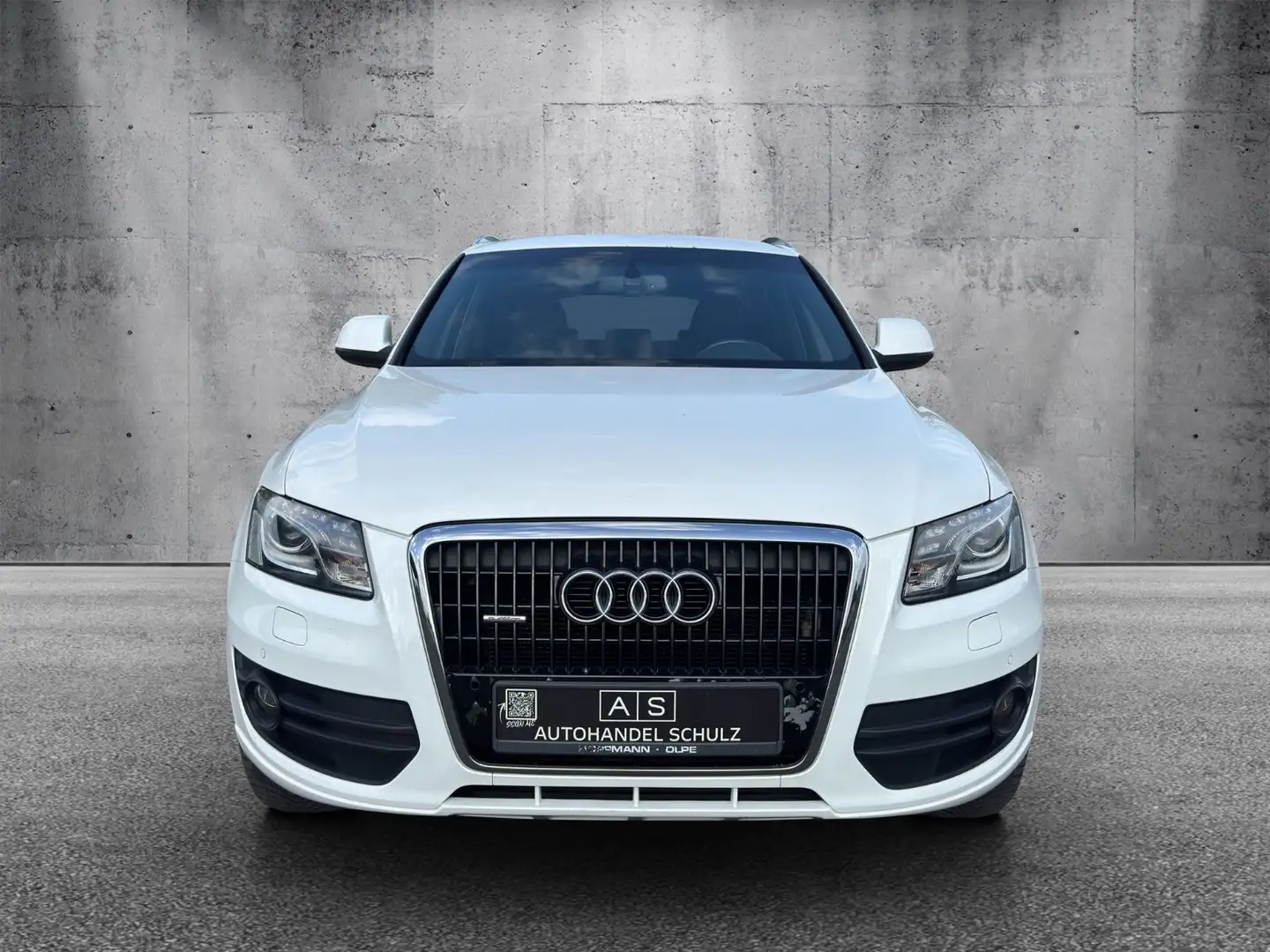Audi Q5 3.0 TDI  quattro/S-Line/PDC/Vollleder/Xenon Bílá - 2