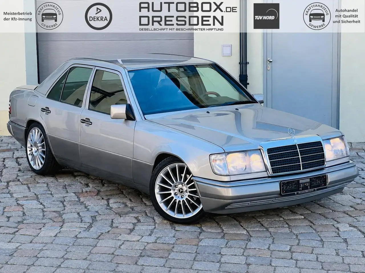 Mercedes-Benz E 300 W124 Oldtimer 18" AMG | DAB | LEDER | SHZ, foto 1