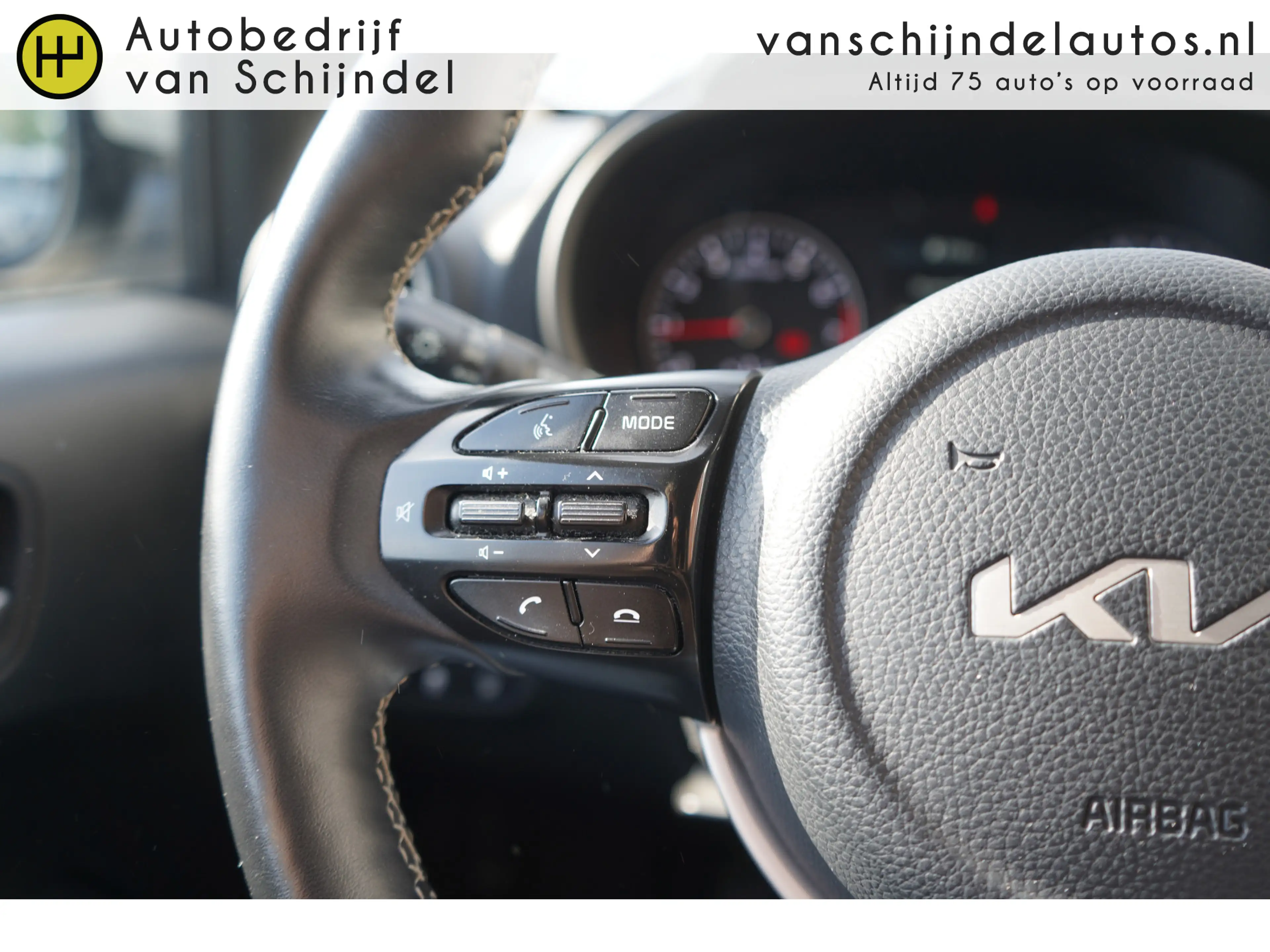 Kia Picanto 1.0 DPi Prestige DynamicLine Upgrade pack LUXE! ST — photo 22
