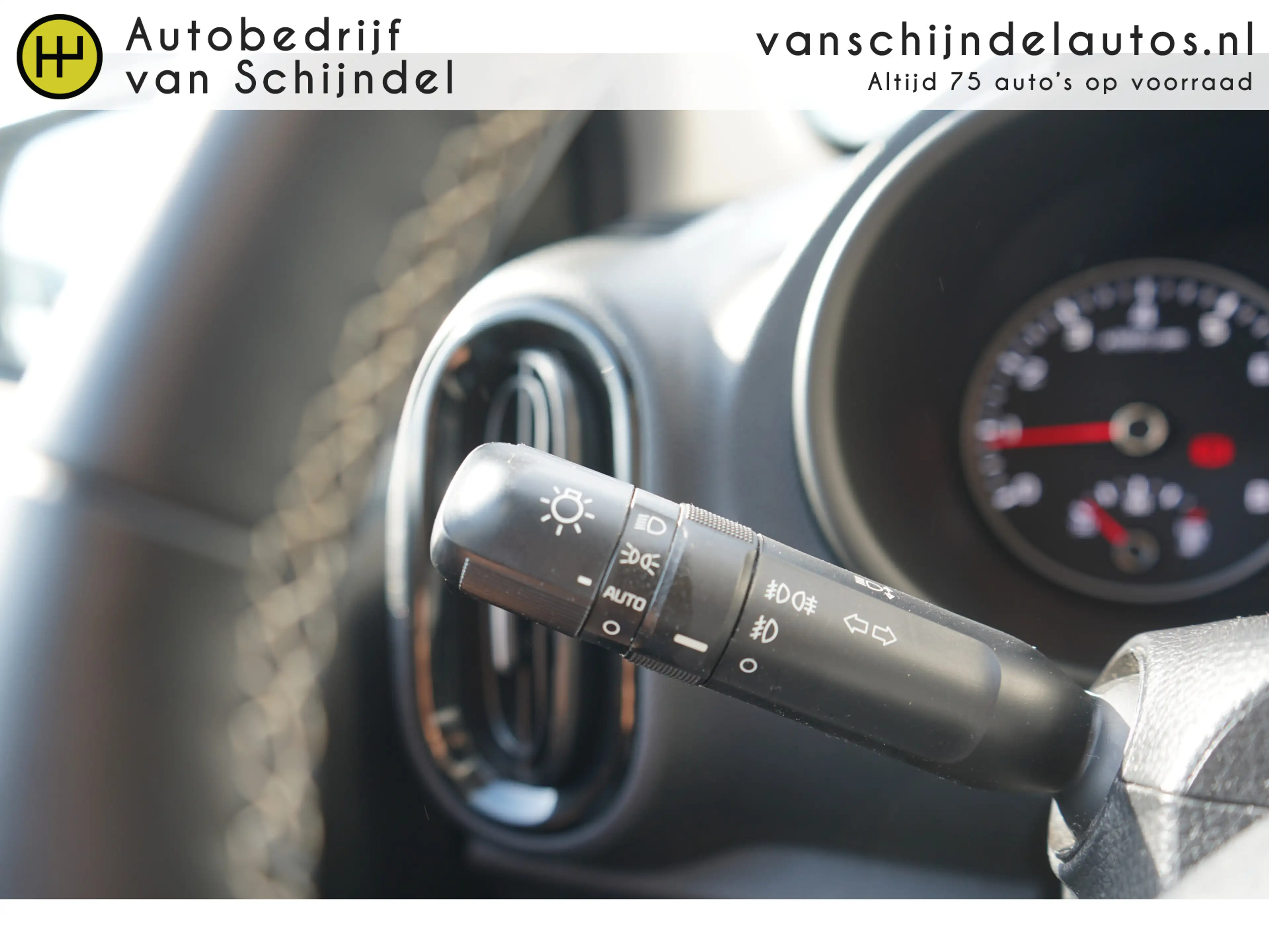 Kia Picanto 1.0 DPi Prestige DynamicLine Upgrade pack LUXE! ST — photo 28