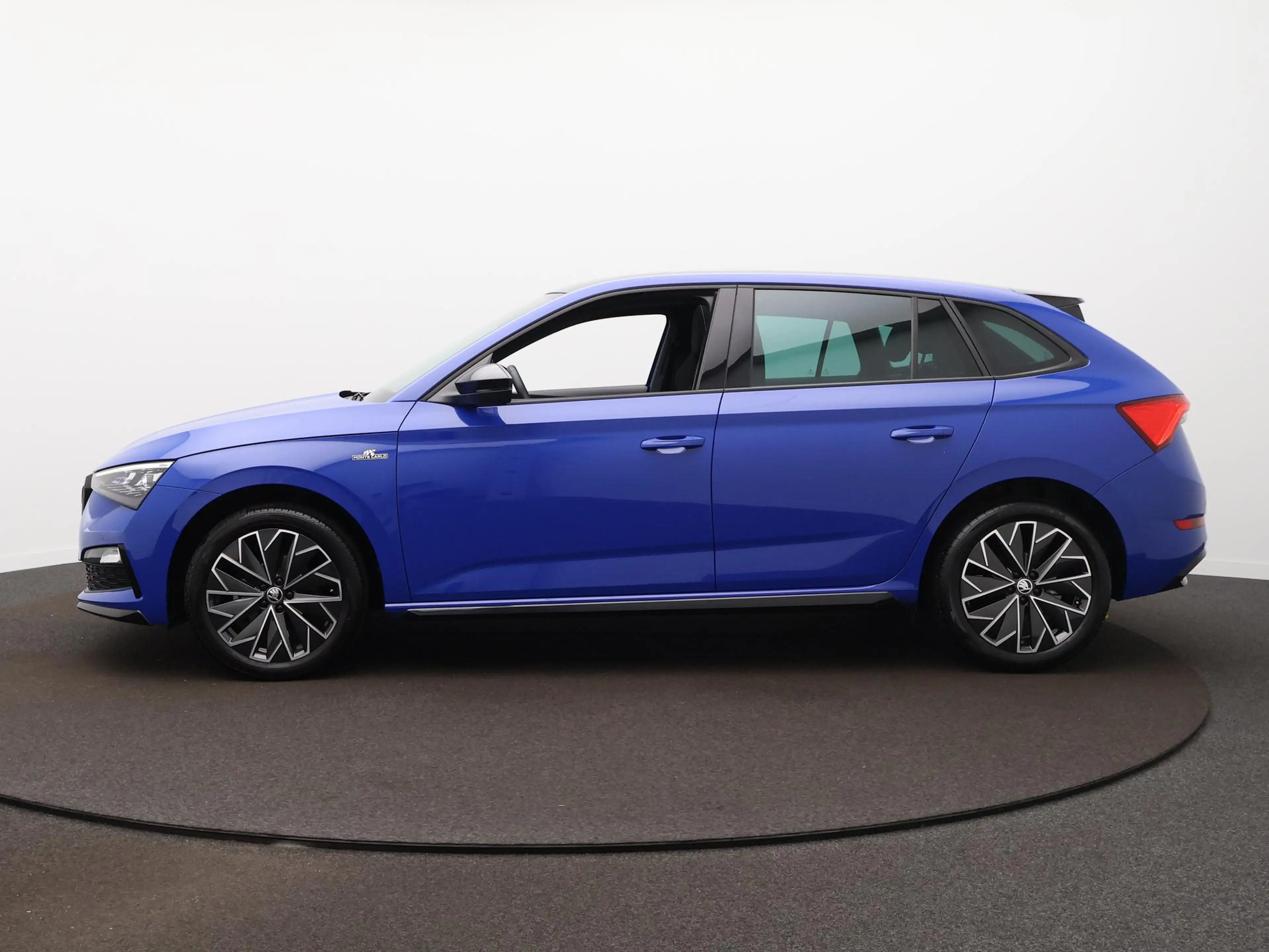 Skoda Scala 1.5 TSI Sport Business | Camera | Panodak | Clima — photo 9