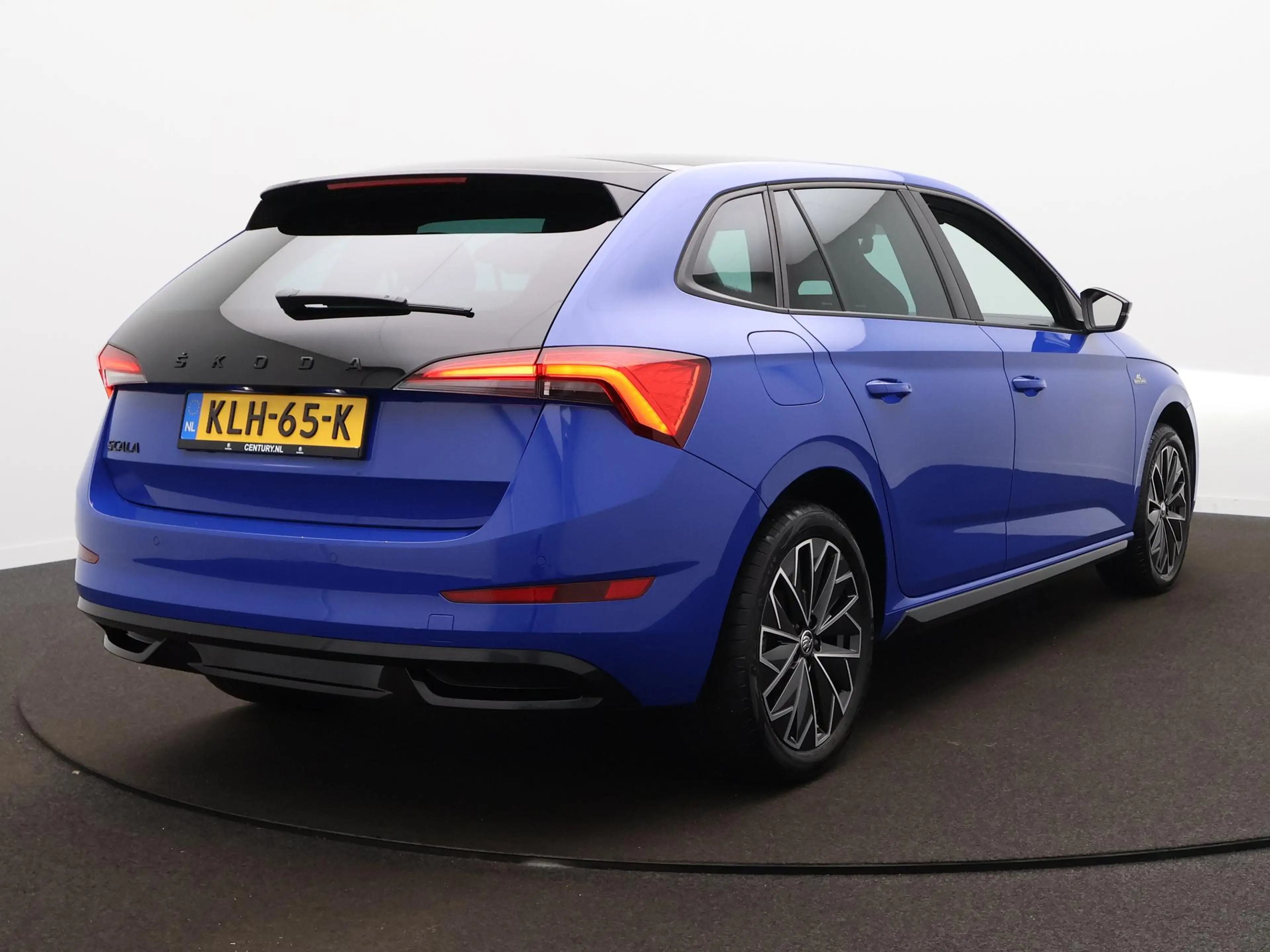 Skoda Scala 1.5 TSI Sport Business | Camera | Panodak | Clima — photo 6
