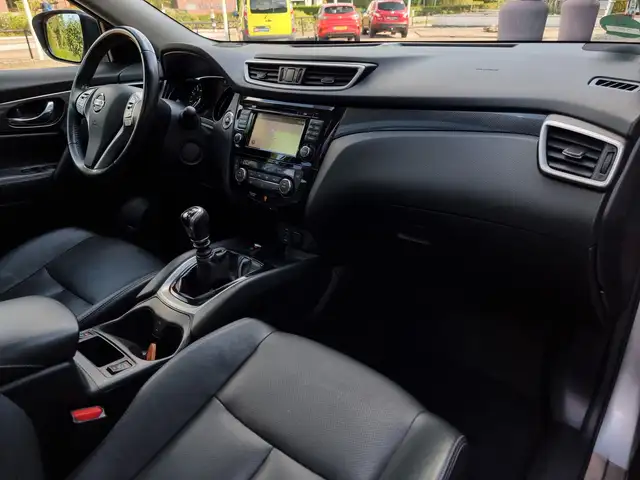 Nissan X-Trail view 26