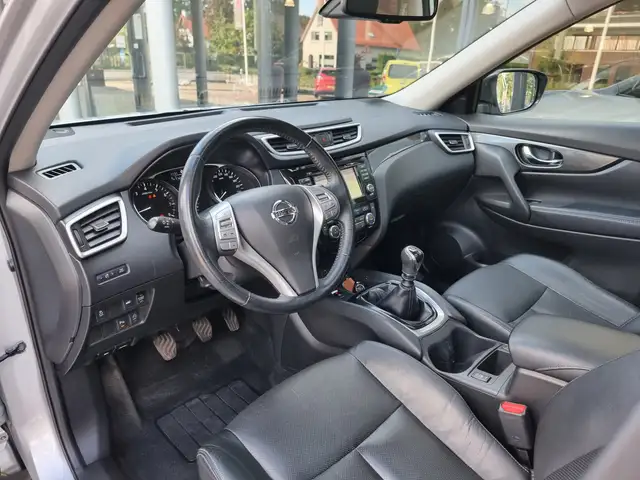 Nissan X-Trail view 13