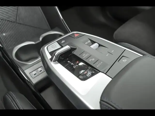 BMW X1 view 9