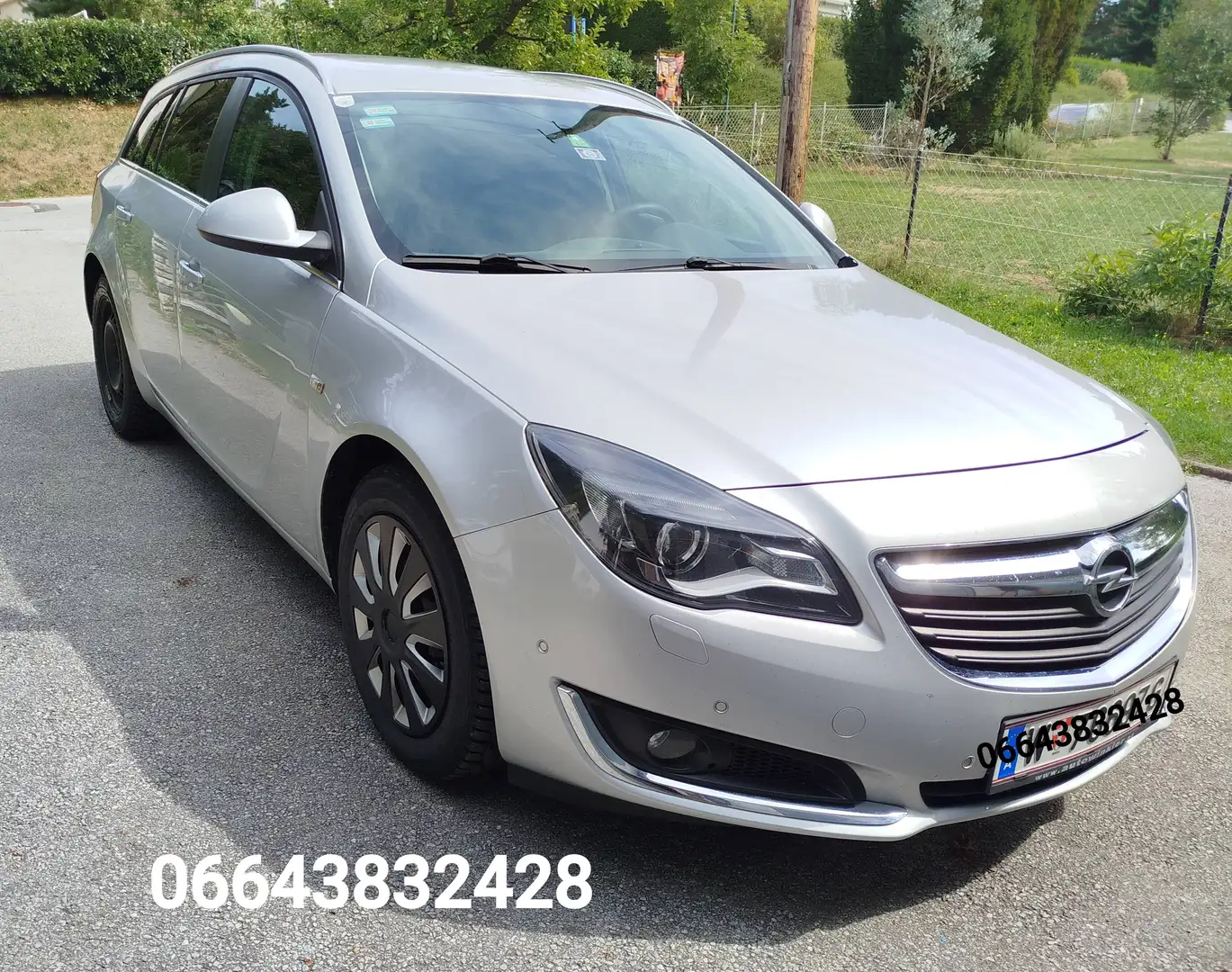 Opel Insignia Insignia ST 1,6 CDTI Ecotec Edition Start/Stop System Edition Silber - 2